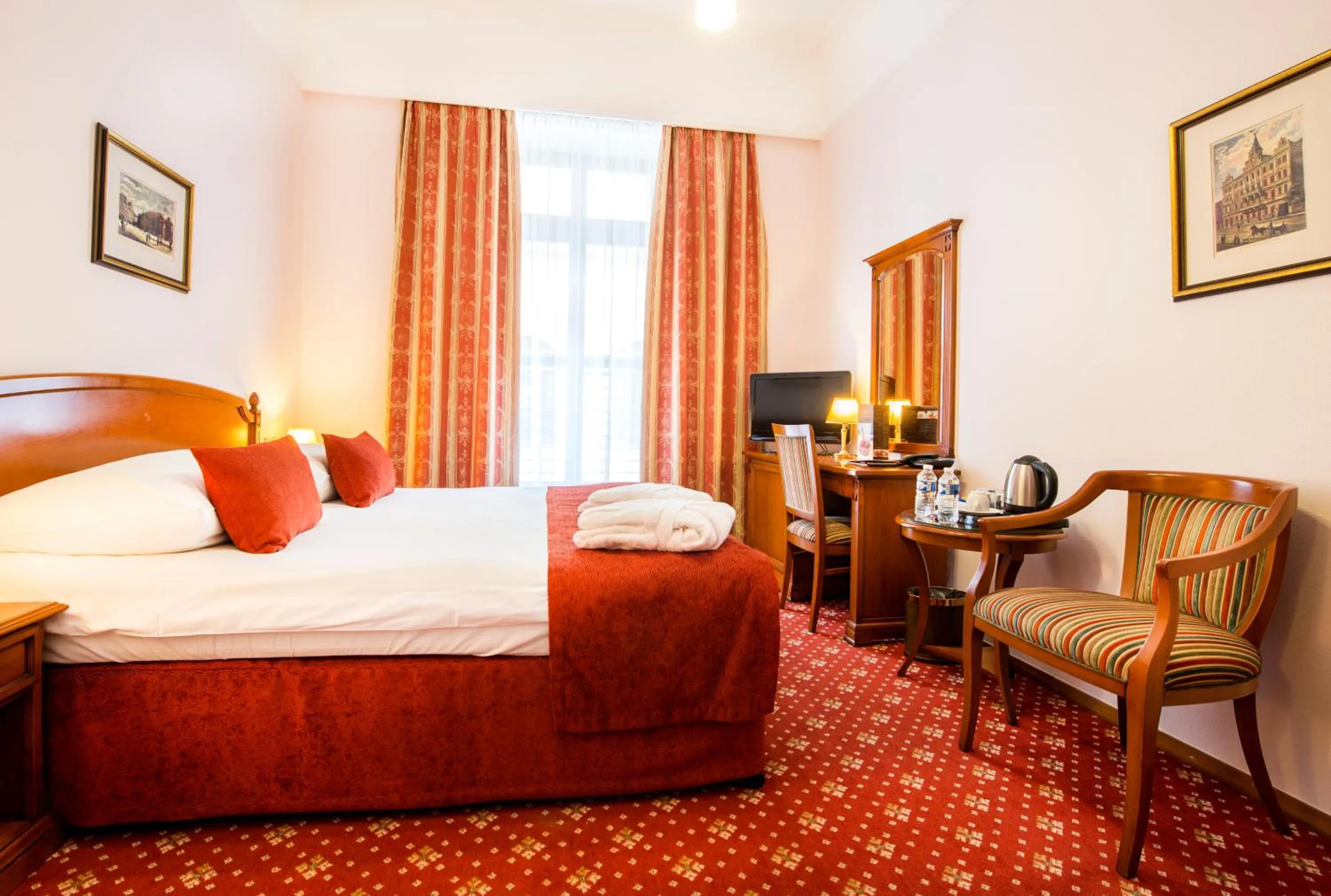 Bed in Boutique Hotel Seven Days