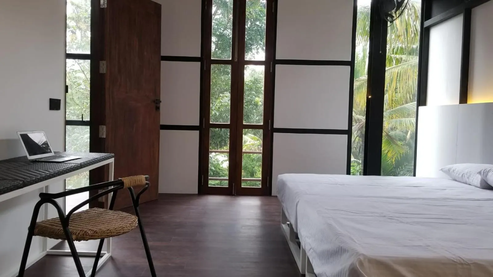 Bedroom, Bed in Colive Ahangama