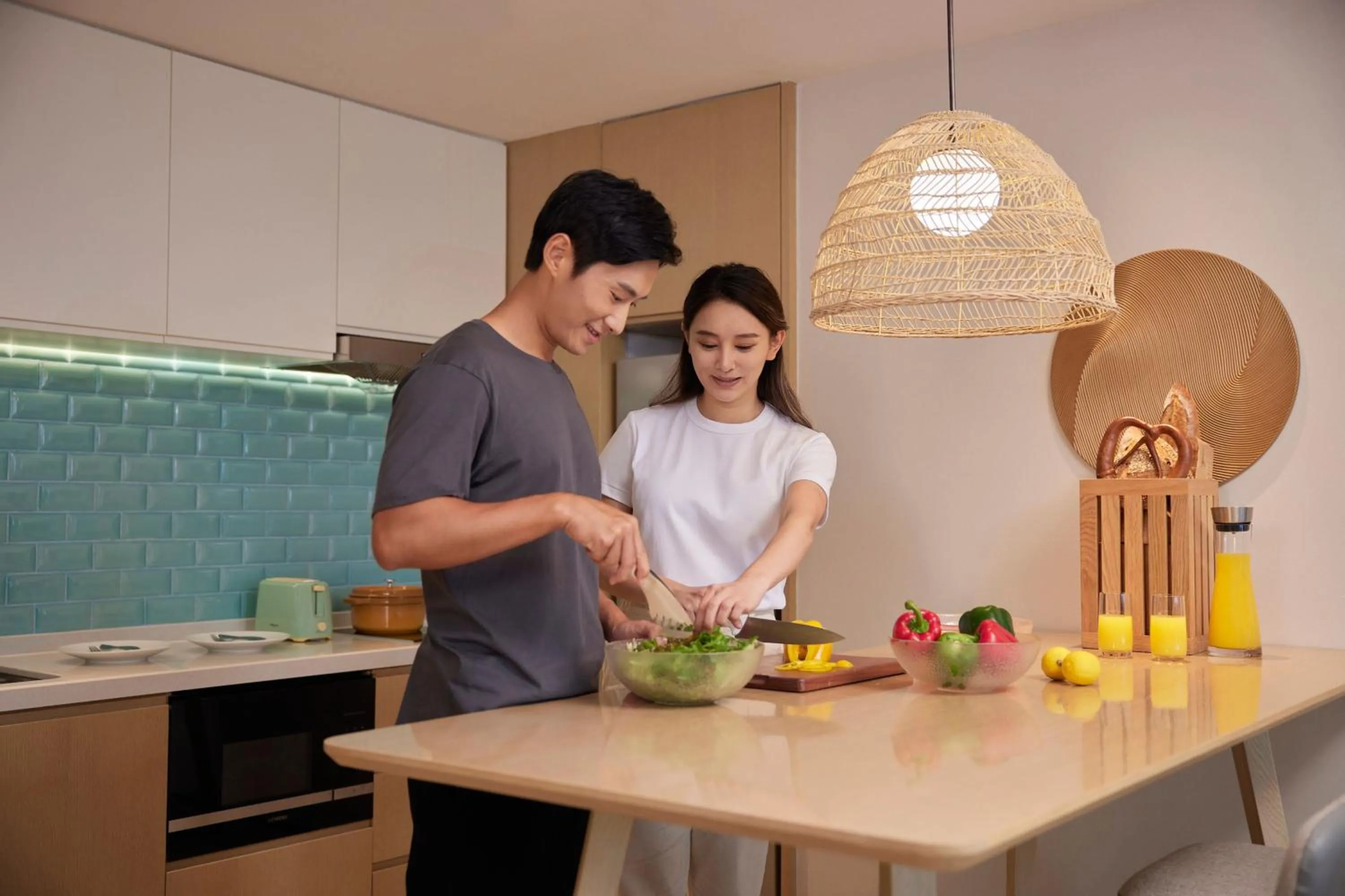 Restaurant/places to eat in Element Xiamen Tong'an