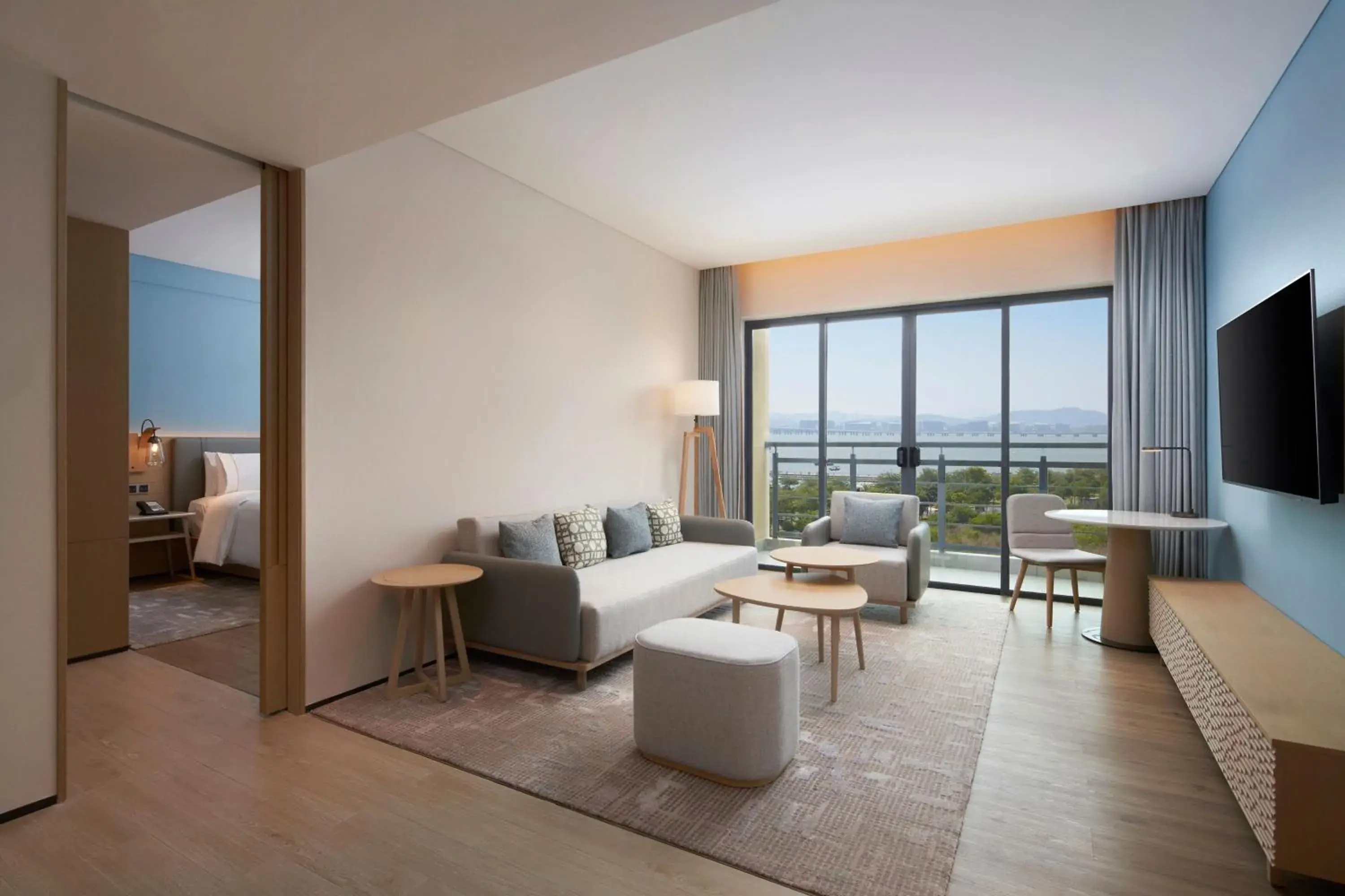 One-Bedroom Deluxe King Suite with Balcony and Ocean View in Element Xiamen Tong'an One-Bedroom Deluxe King Suite with Balcony and Ocean View in Element Xiamen Tong'an