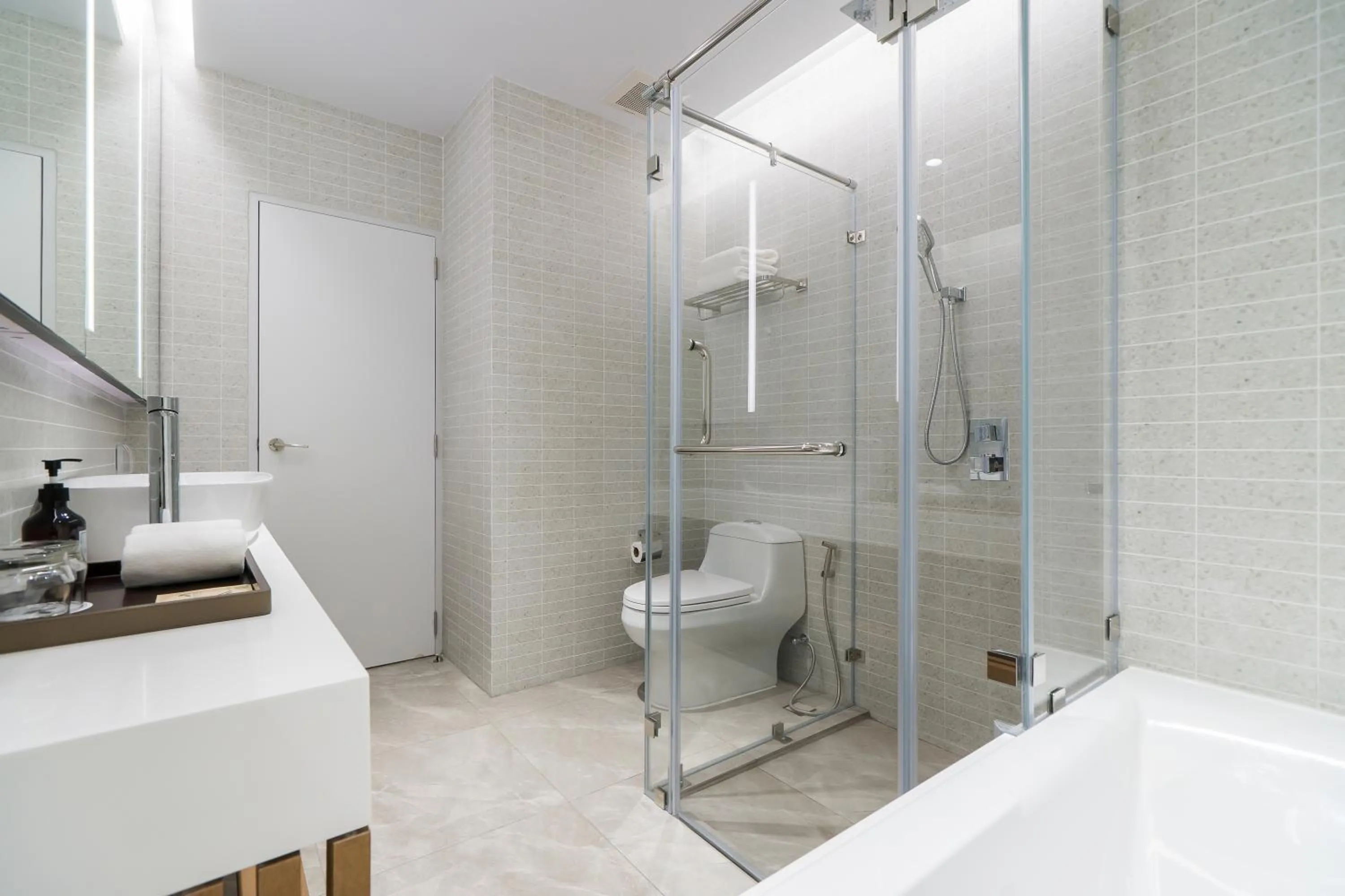 Shower in Arbour Hotel and Residence