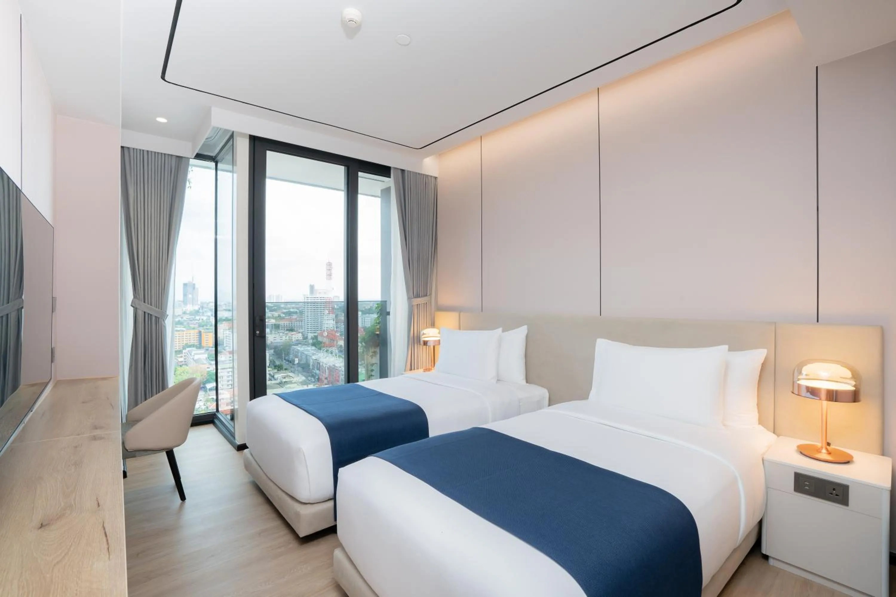 Bed in Arbour Hotel and Residence