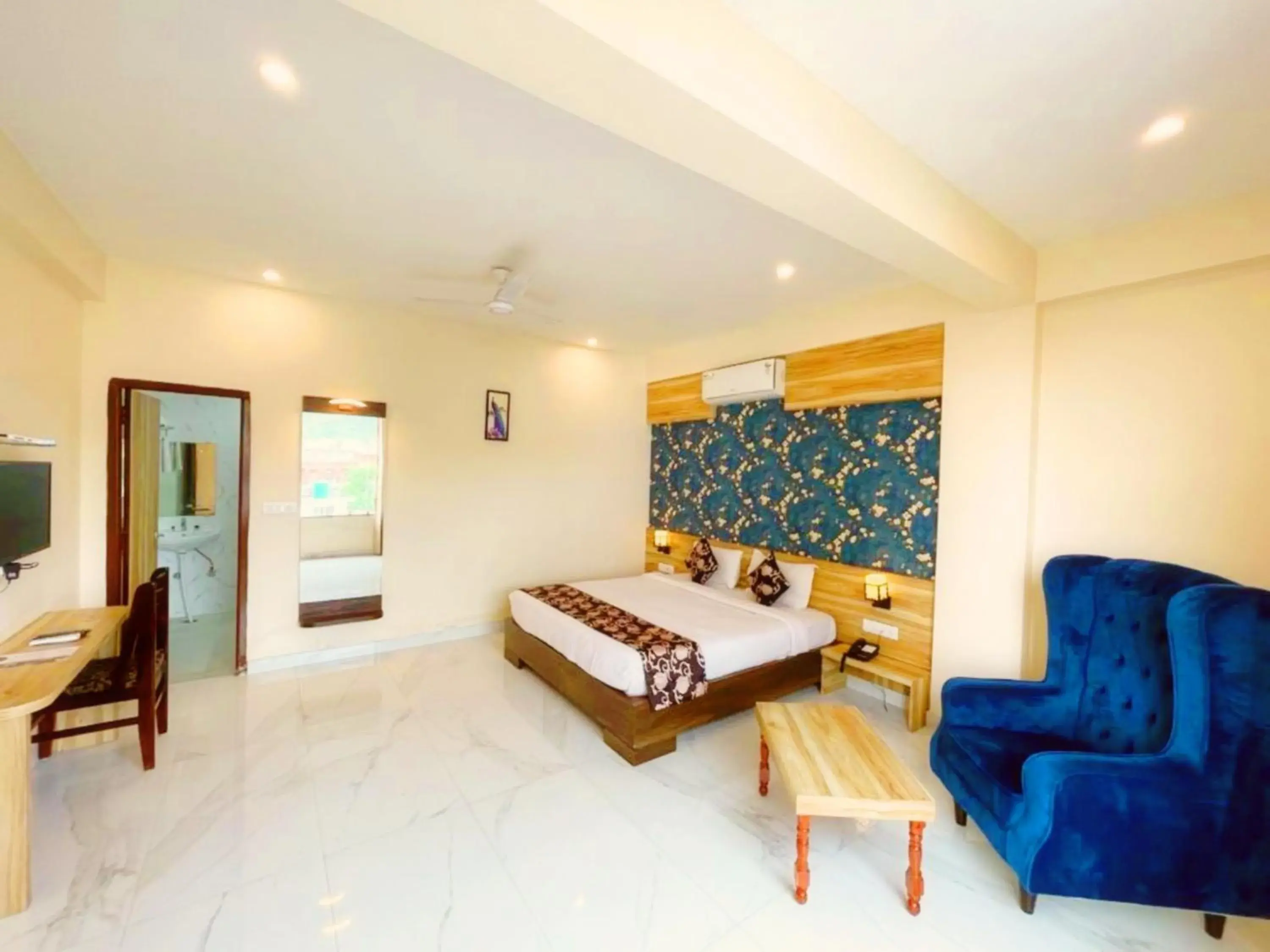 HOTEL THE CELEBRATION BY AMOD Best Hotel & Rooftop HOTEL THE CELEBRATION BY AMOD Best Hotel & Rooftop