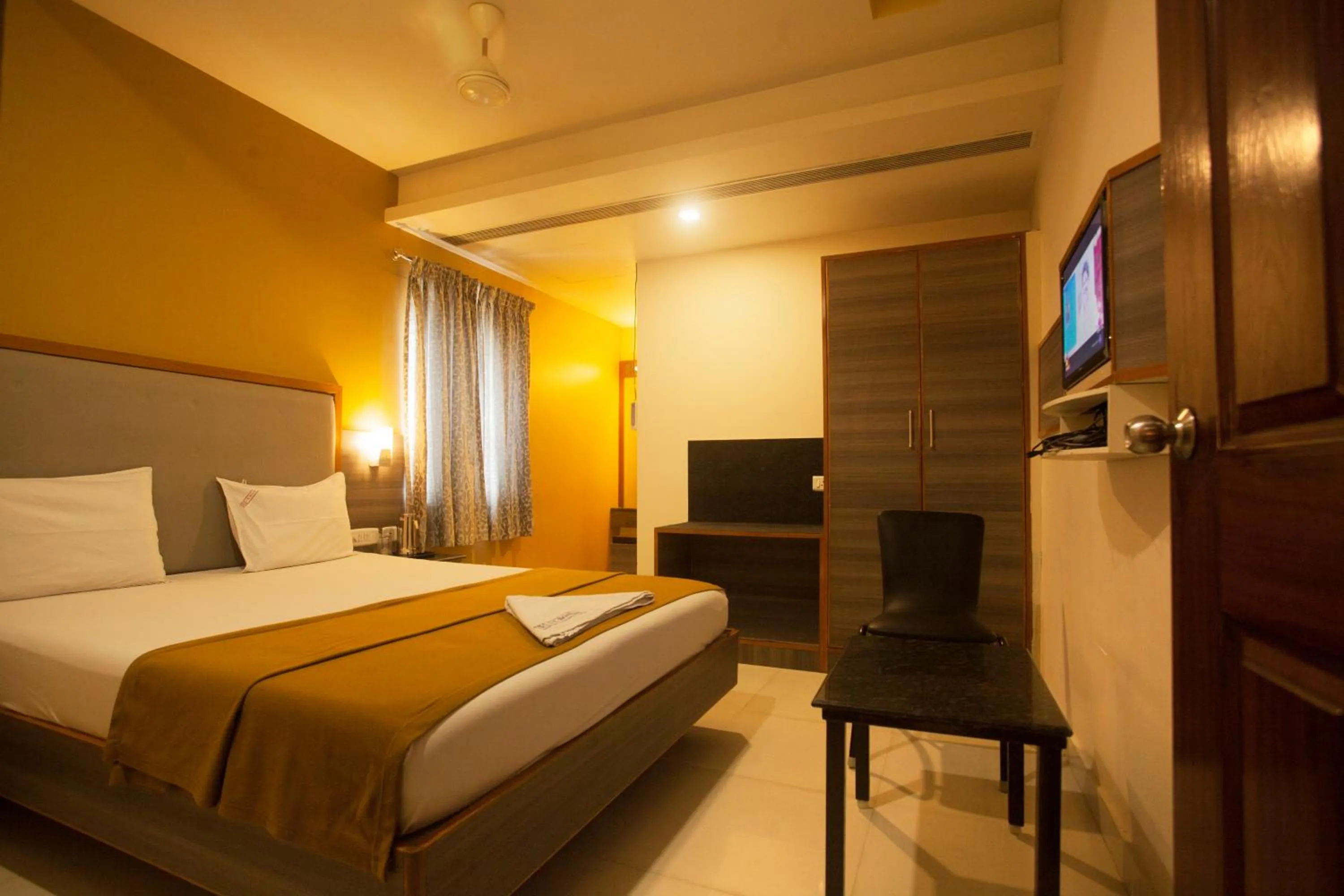 Photo of the whole room in P K Rresidency