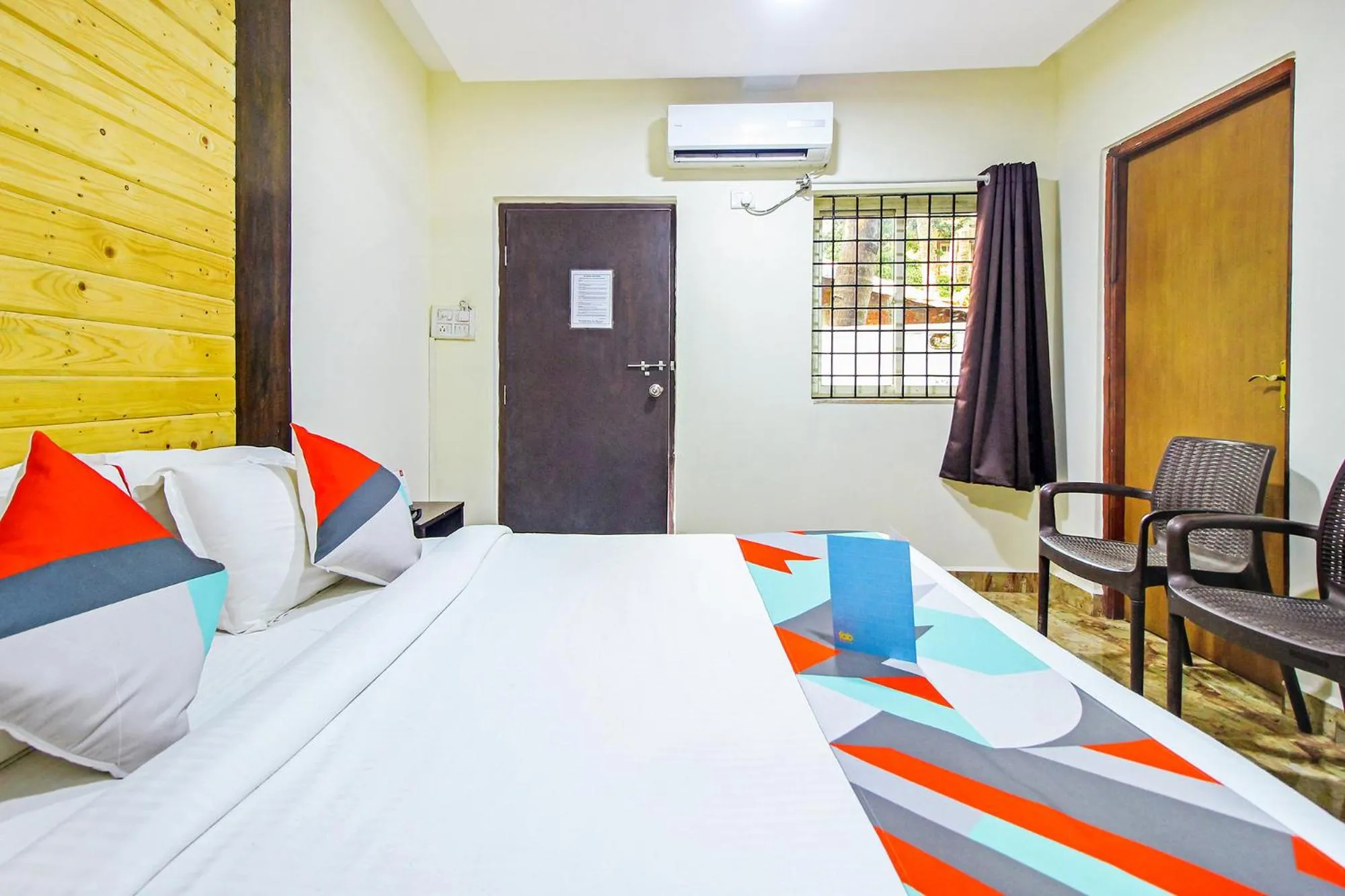 Bedroom, Bed in FabHotel Golden Nest Deluxe - Nr Calangute Beach