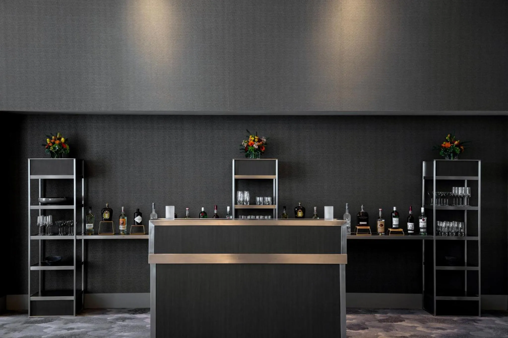 Restaurant/places to eat in Hotel Indigo Vancouver Dwtn - Portland Area by IHG