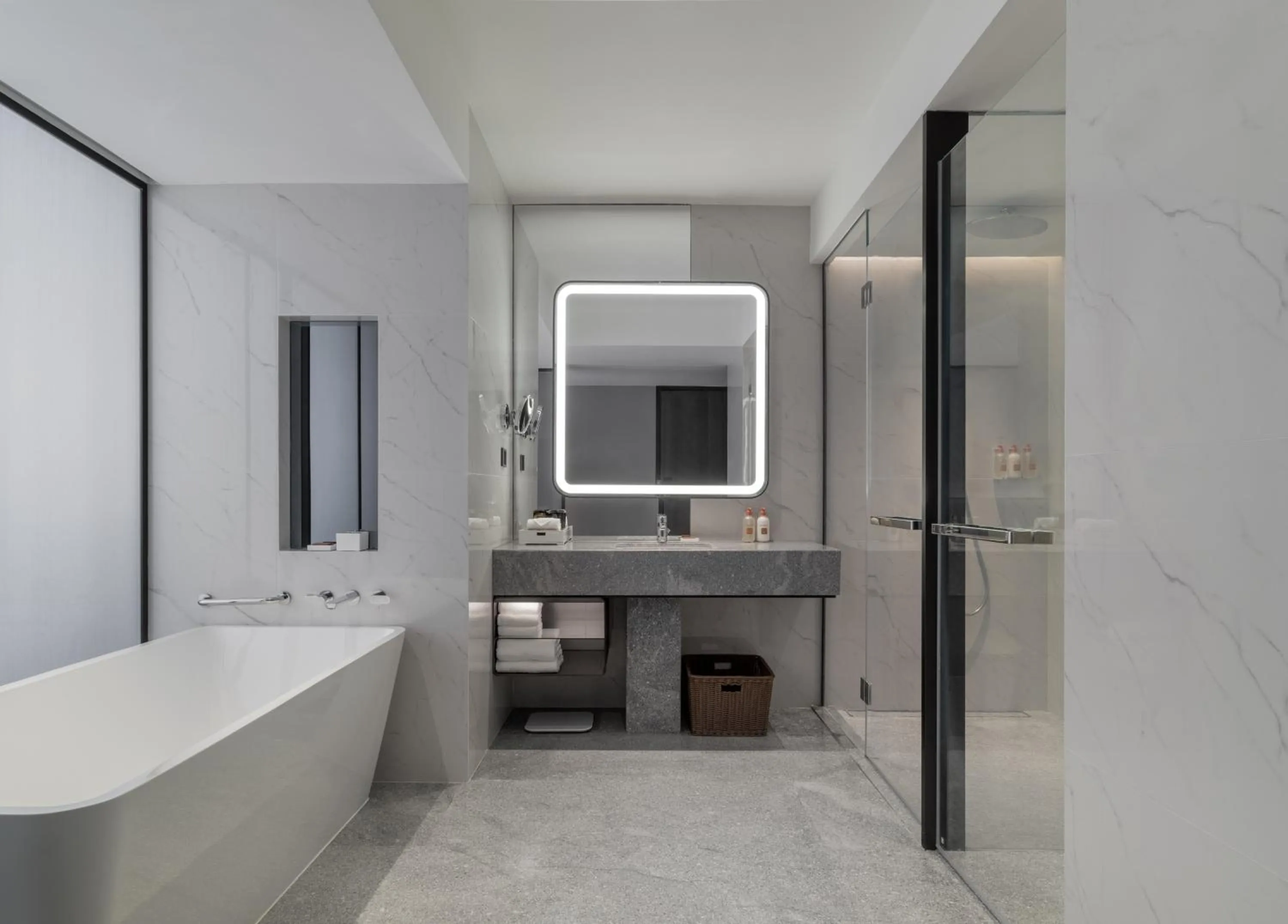 Bathroom in Crowne Plaza Xiamen Jimei Seaview by IHG-Free Mini Bar