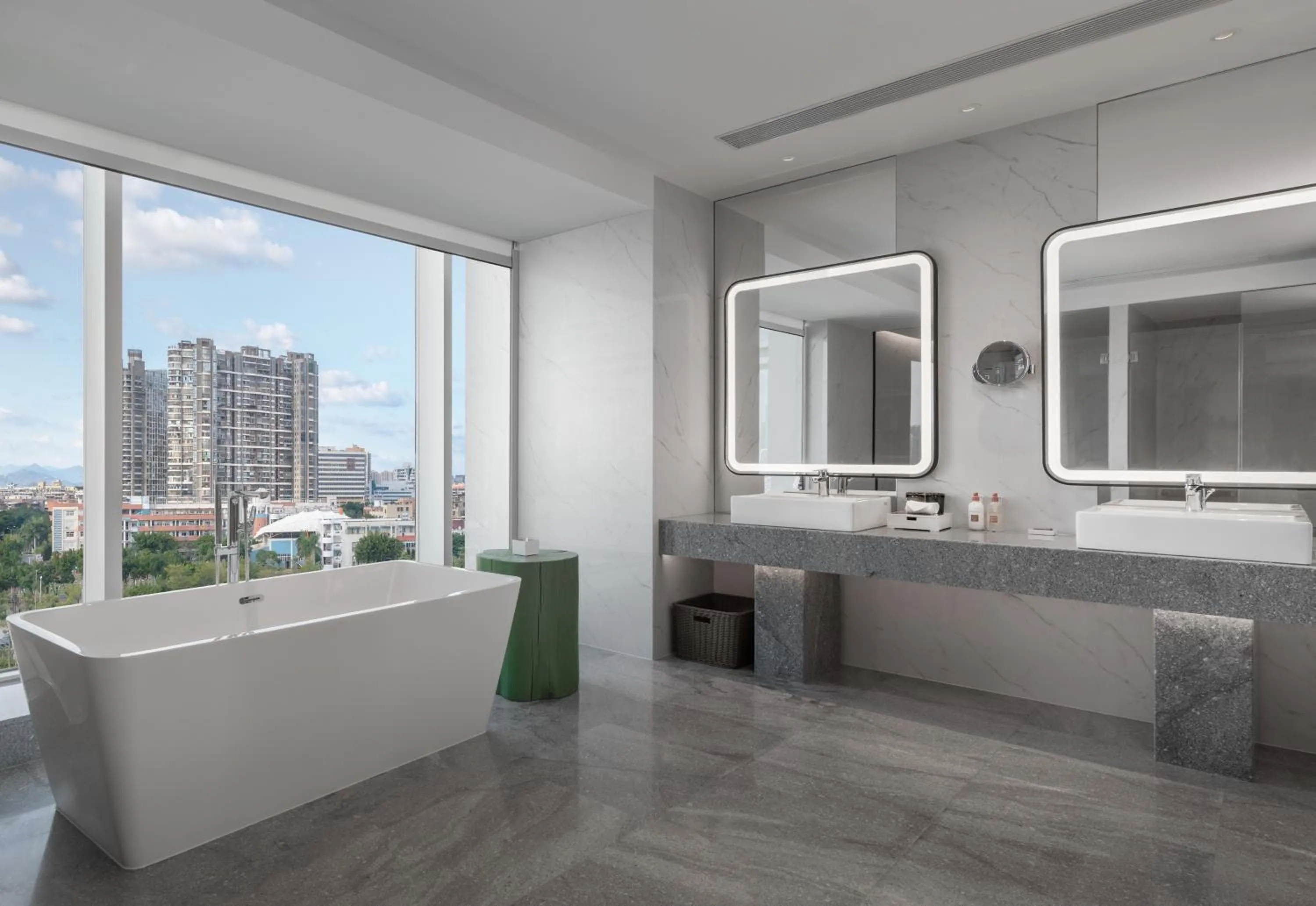 Bathroom in Crowne Plaza Xiamen Jimei Seaview by IHG-Free Mini Bar