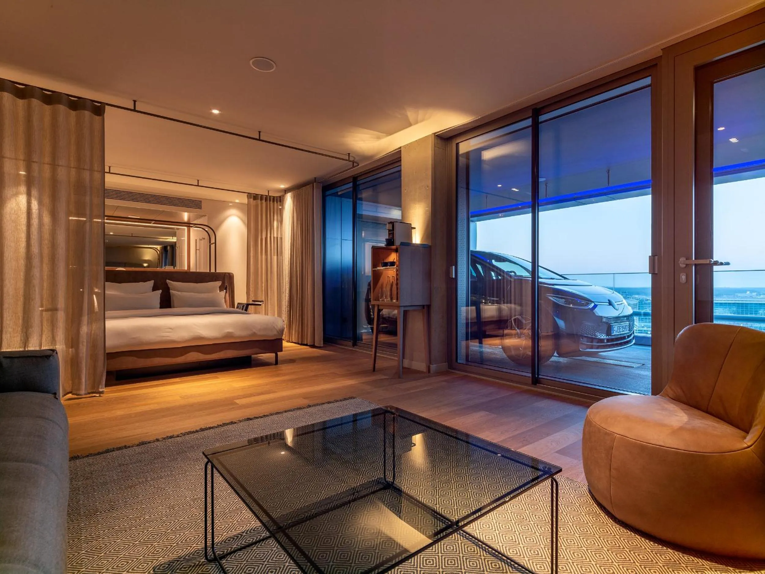 Bed in b'mine Hotel Frankfurt Airport