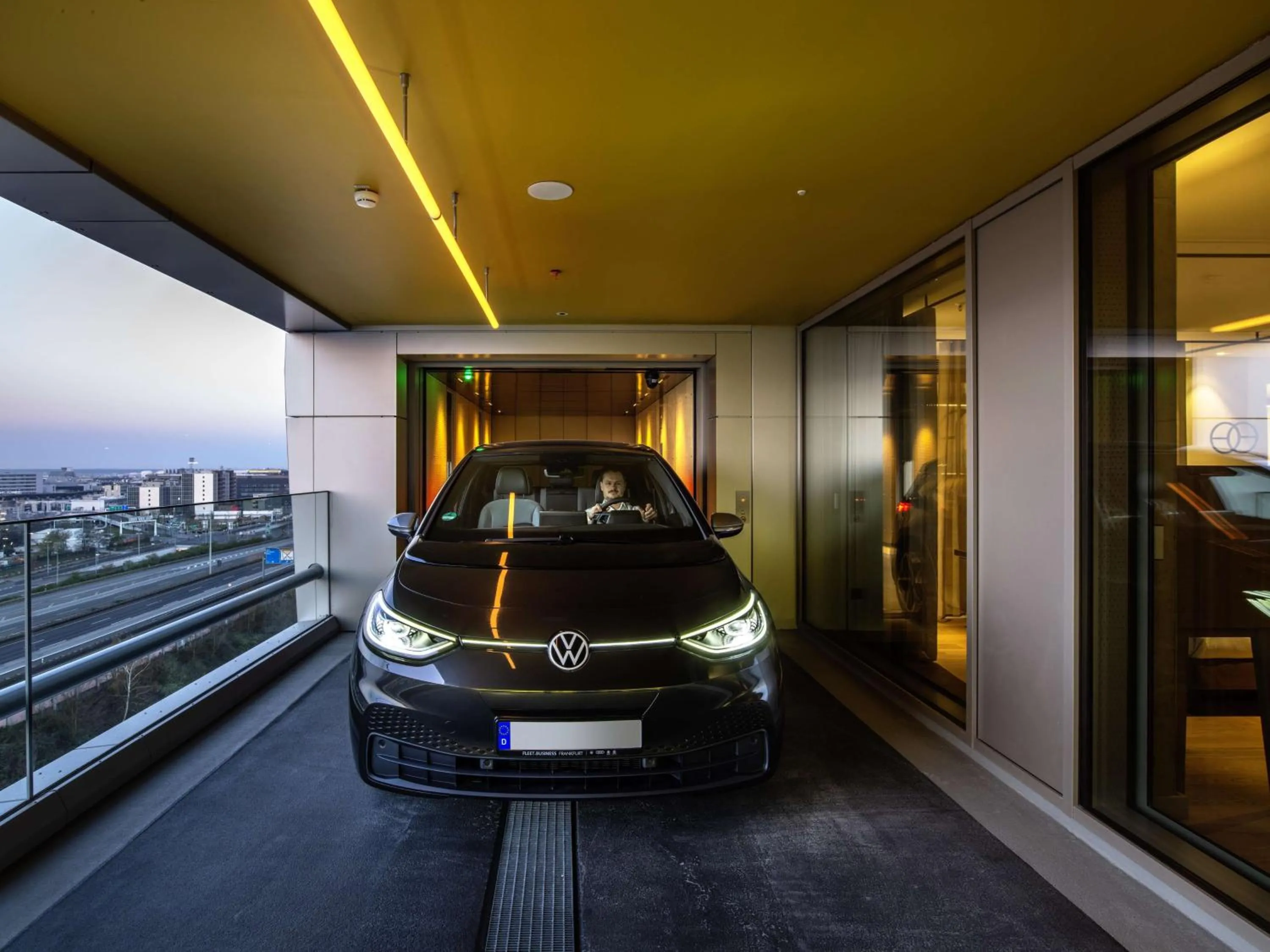 Bedroom in b'mine Hotel Frankfurt Airport