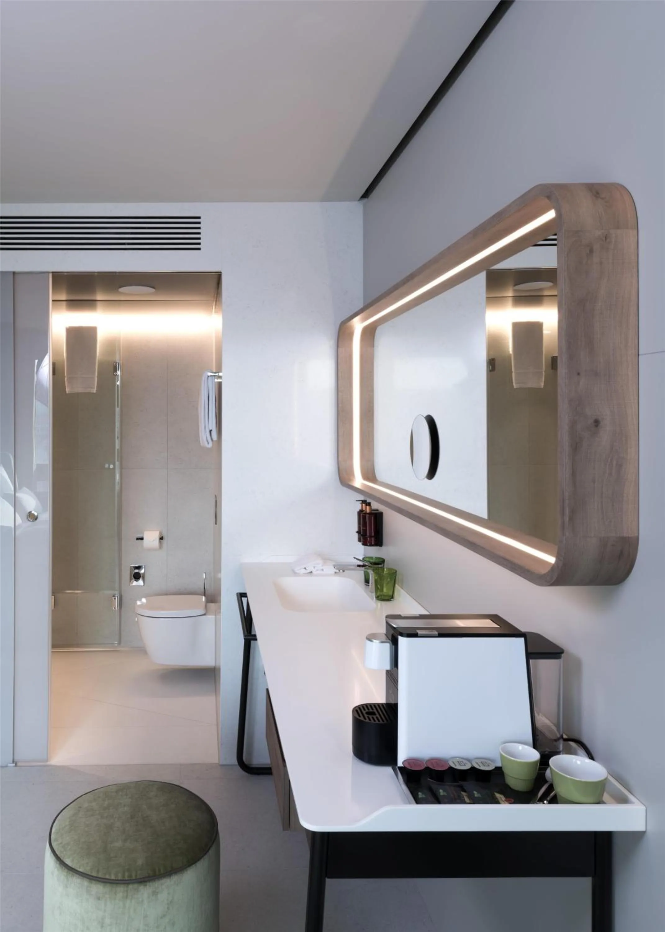 Bathroom in b'mine Hotel Frankfurt Airport