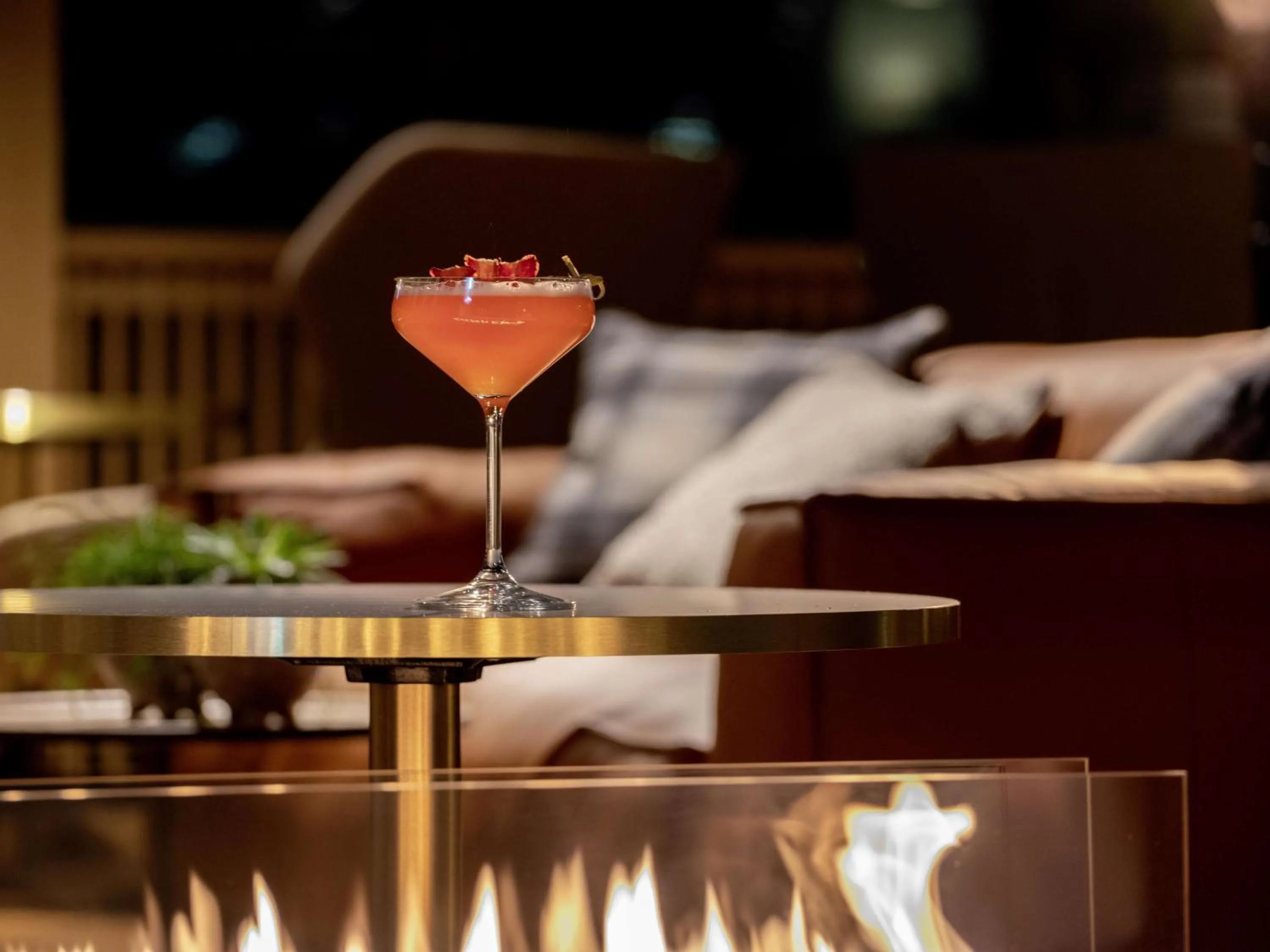 Food and drinks in b'mine Hotel Frankfurt Airport