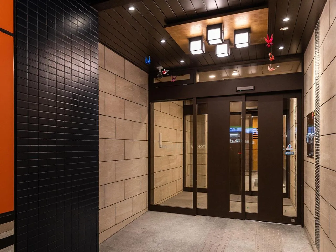 Facade/entrance in APA Hotel Nambaminami Daikokucho Ekimae