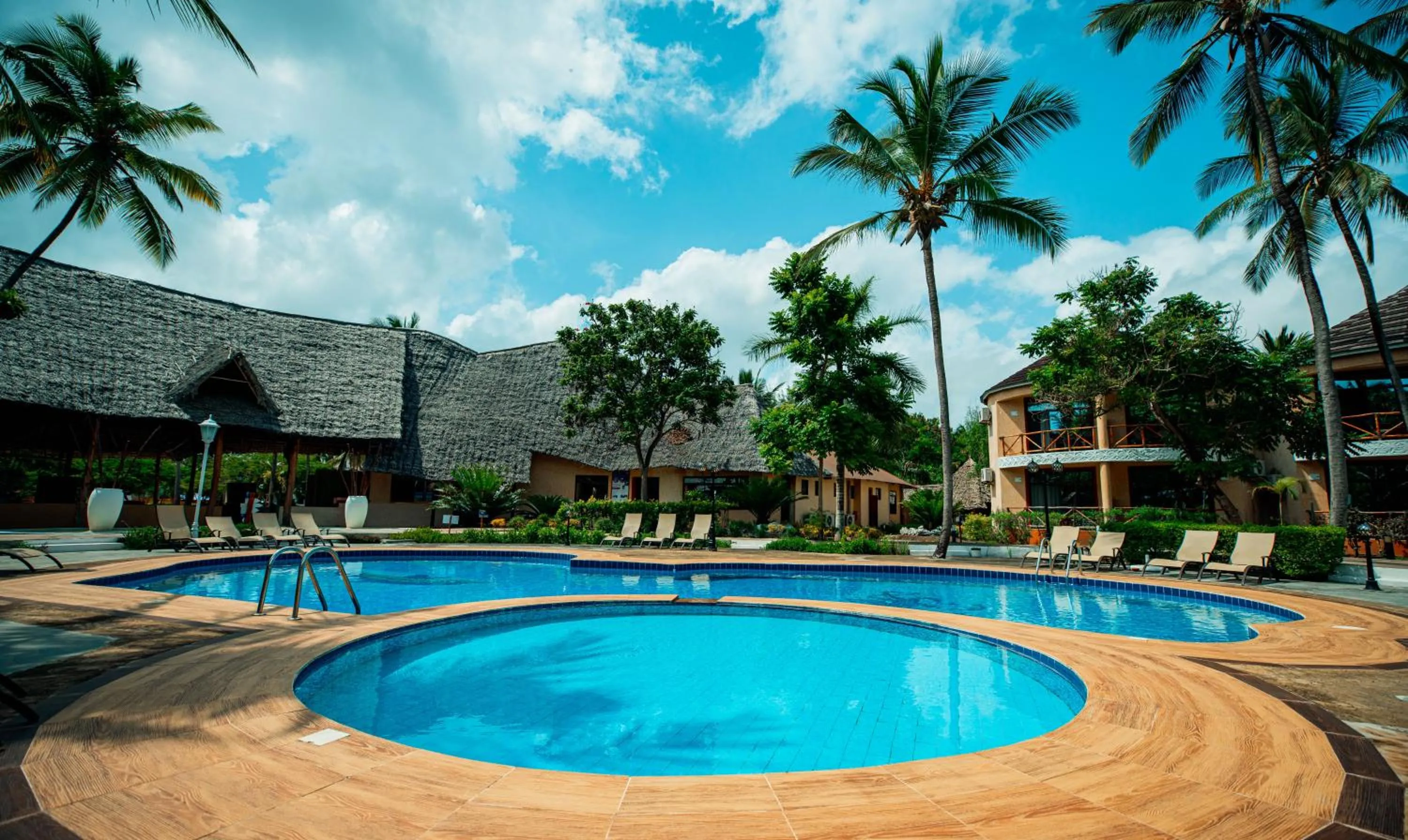 Property building in Sansi Kae Beach Resort