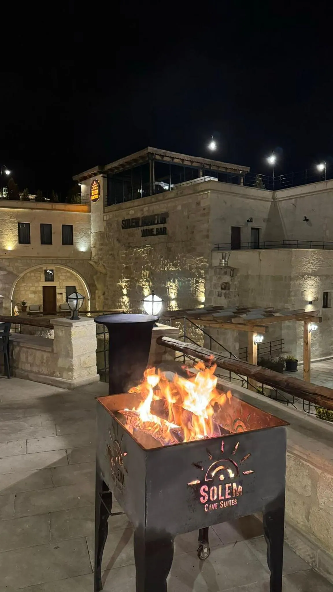 Restaurant/places to eat in Solem Cave Suites