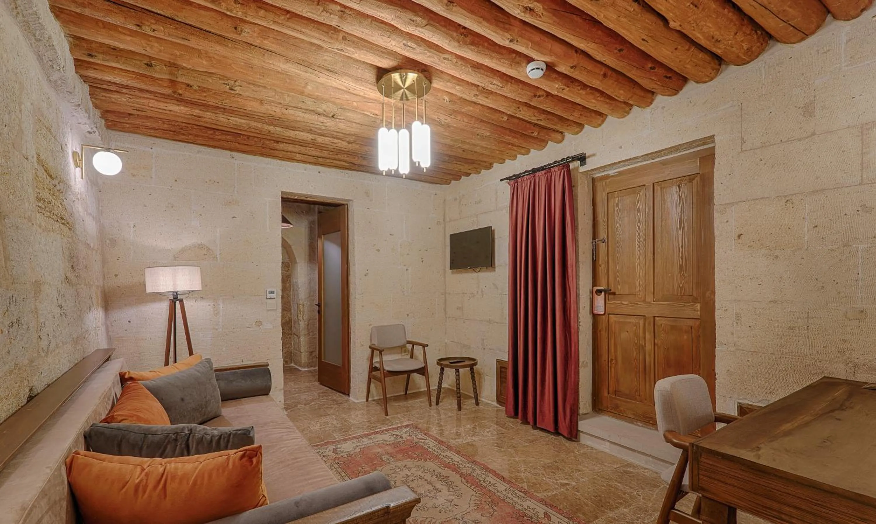 Facade/entrance in Solem Cave Suites