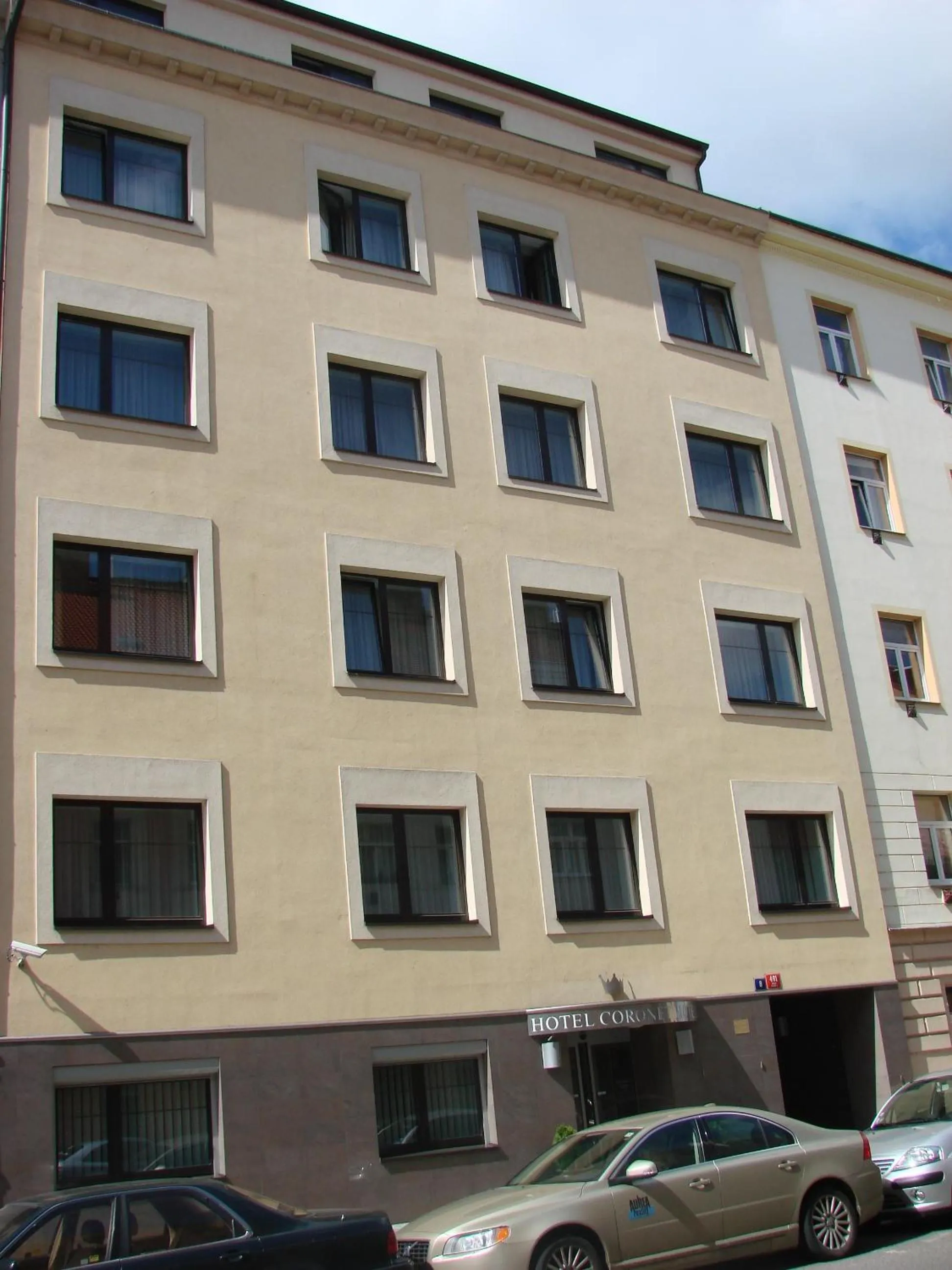 Facade/entrance in Hotel Coronet