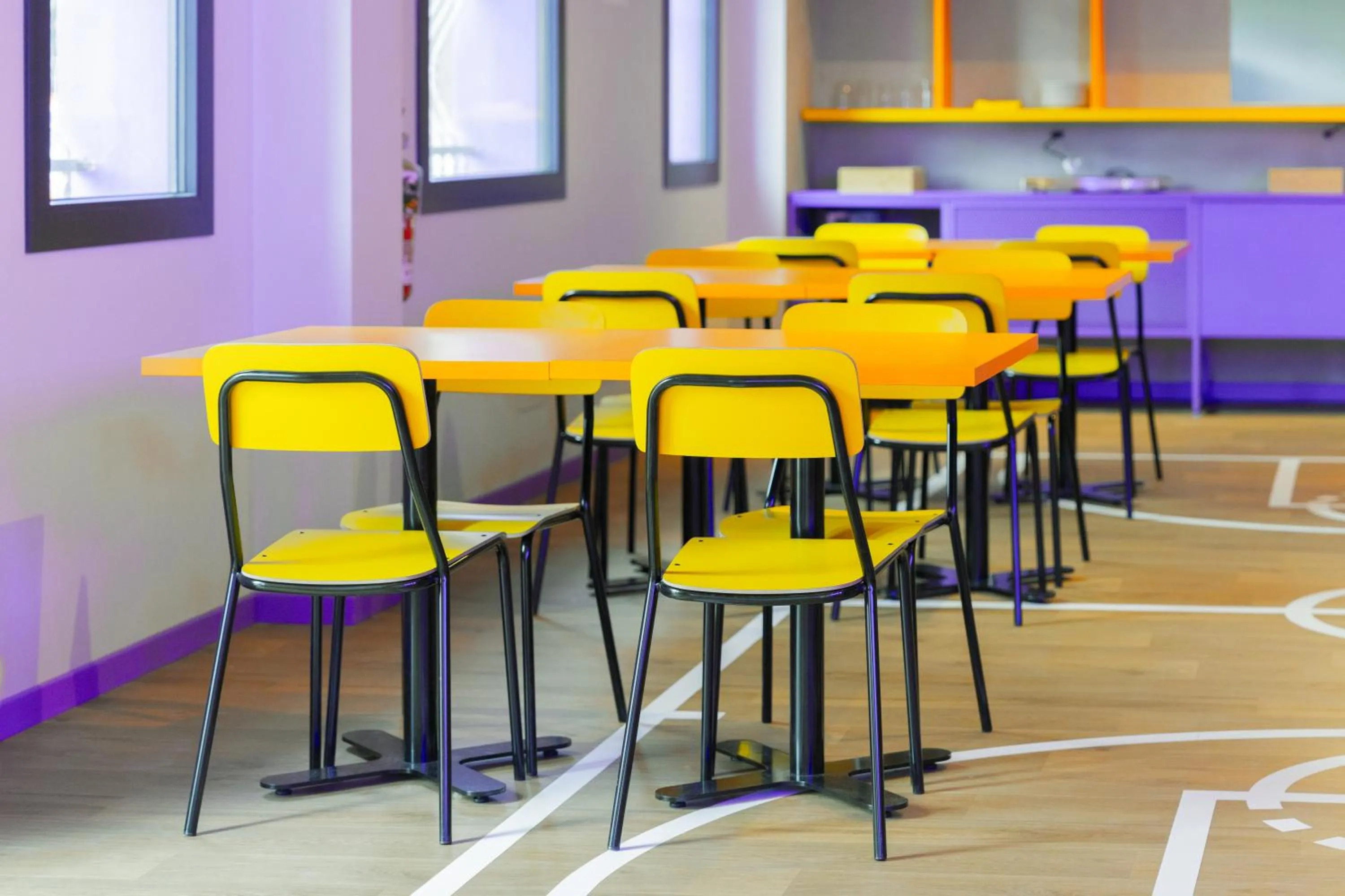 Restaurant/places to eat in The Match Hotel