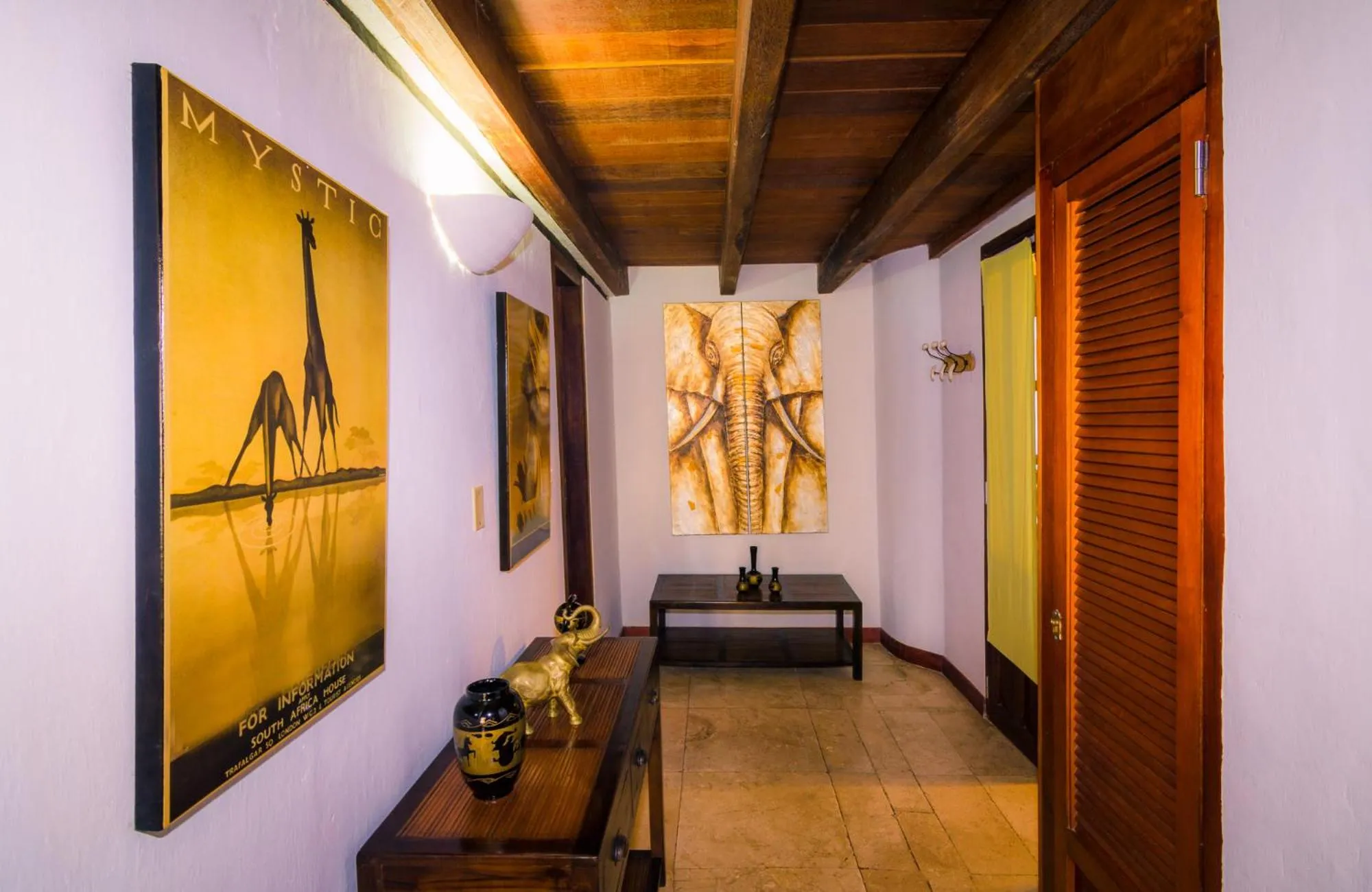 Decorative detail in Casa Cordoba Román