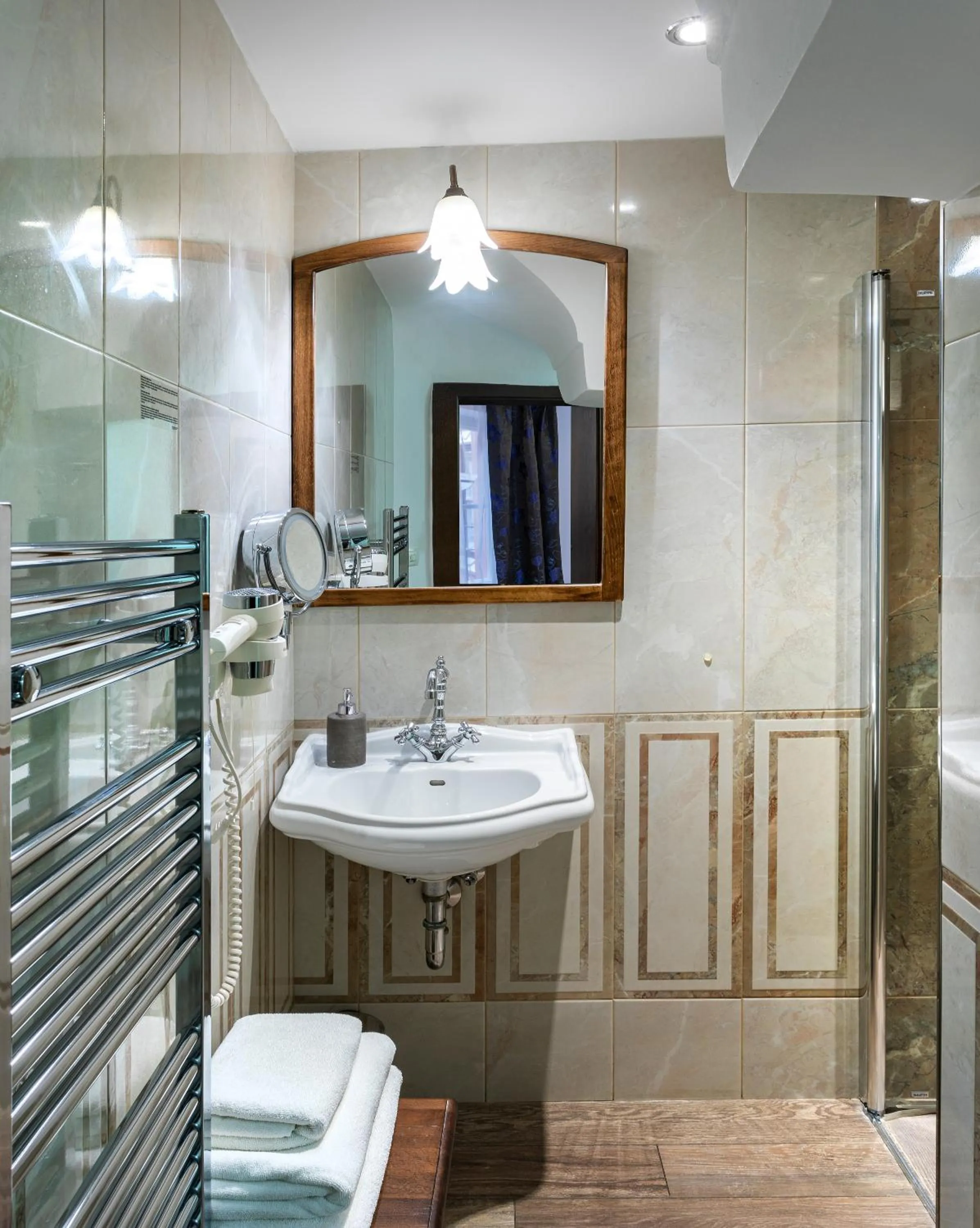 Shower in Hotel Residence U Černého Orla