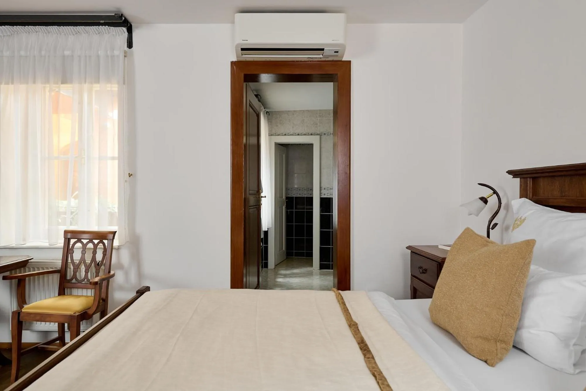 Bed in Hotel Residence U Černého Orla