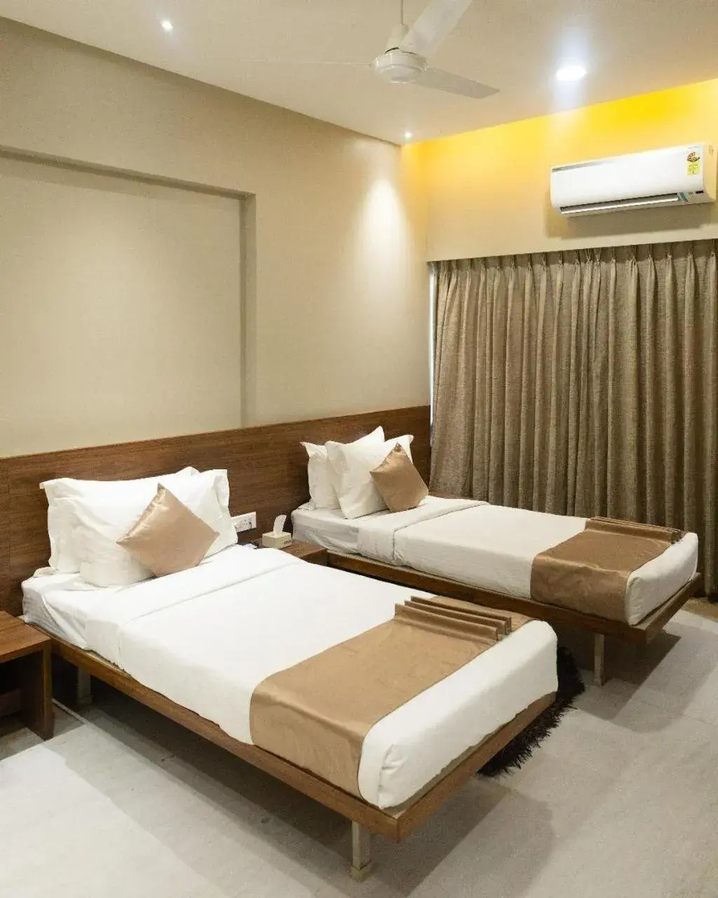 Superior King Room - single occupancy in Hotel Ambience Excellency, Wakad, Pune Superior King Room - single occupancy in Hotel Ambience Excellency, Wakad, Pune