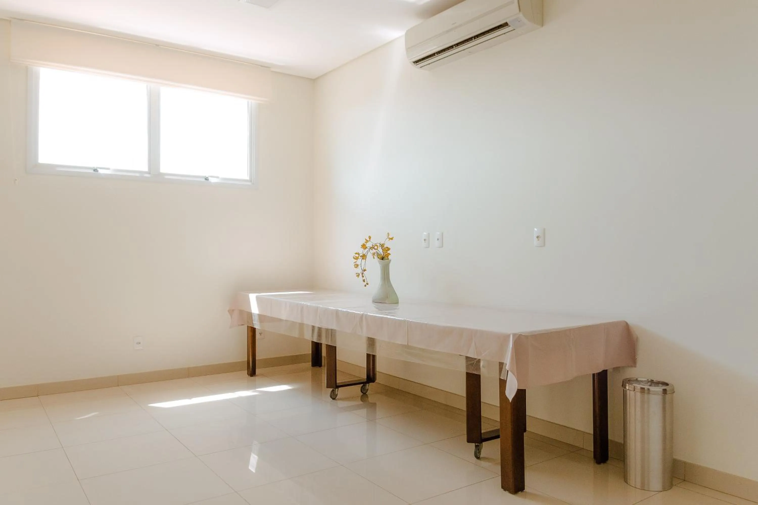 Seating area in Porto Feliz Executive Hotel