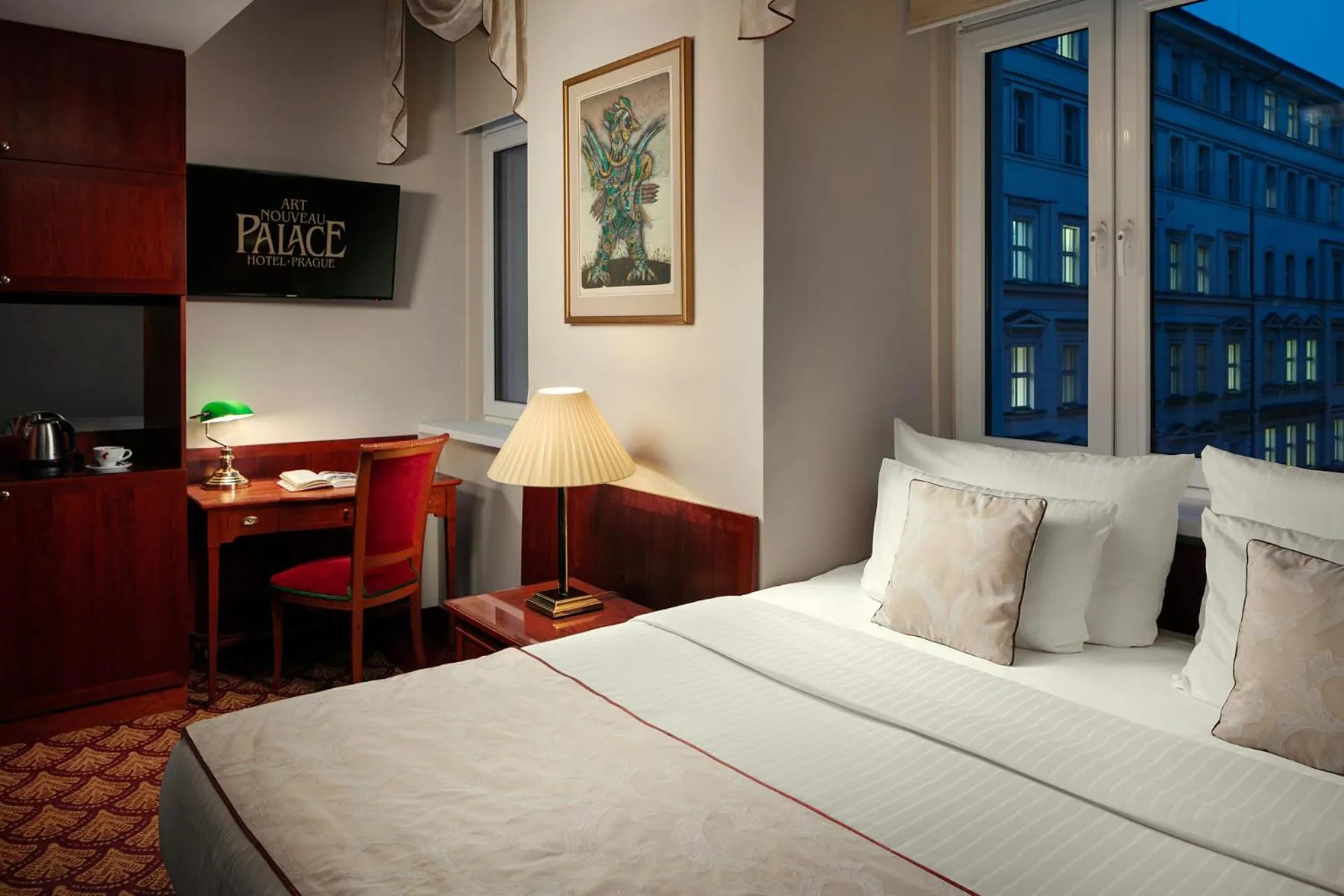 Bedroom, Bed in Art Nouveau Palace Hotel