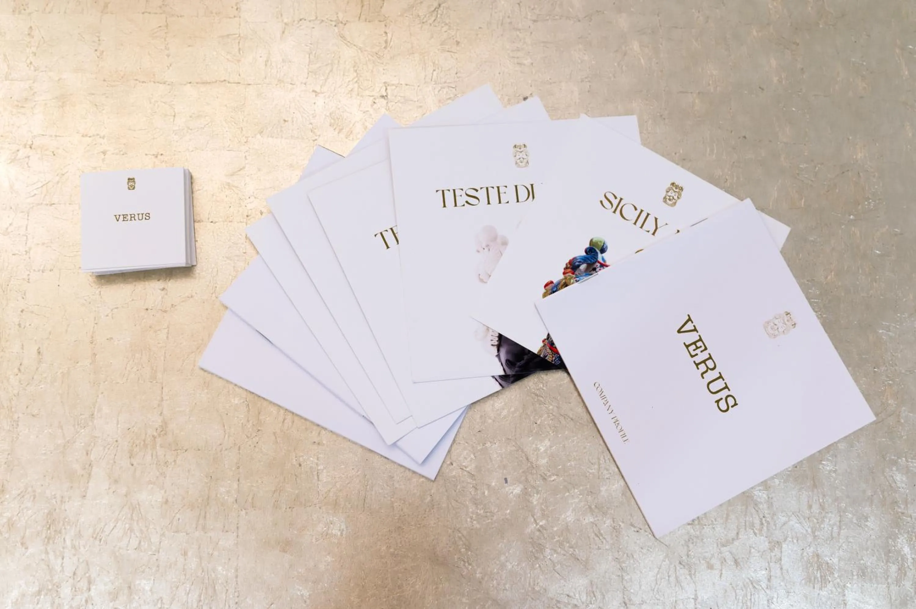 Text overlay in Verus Room