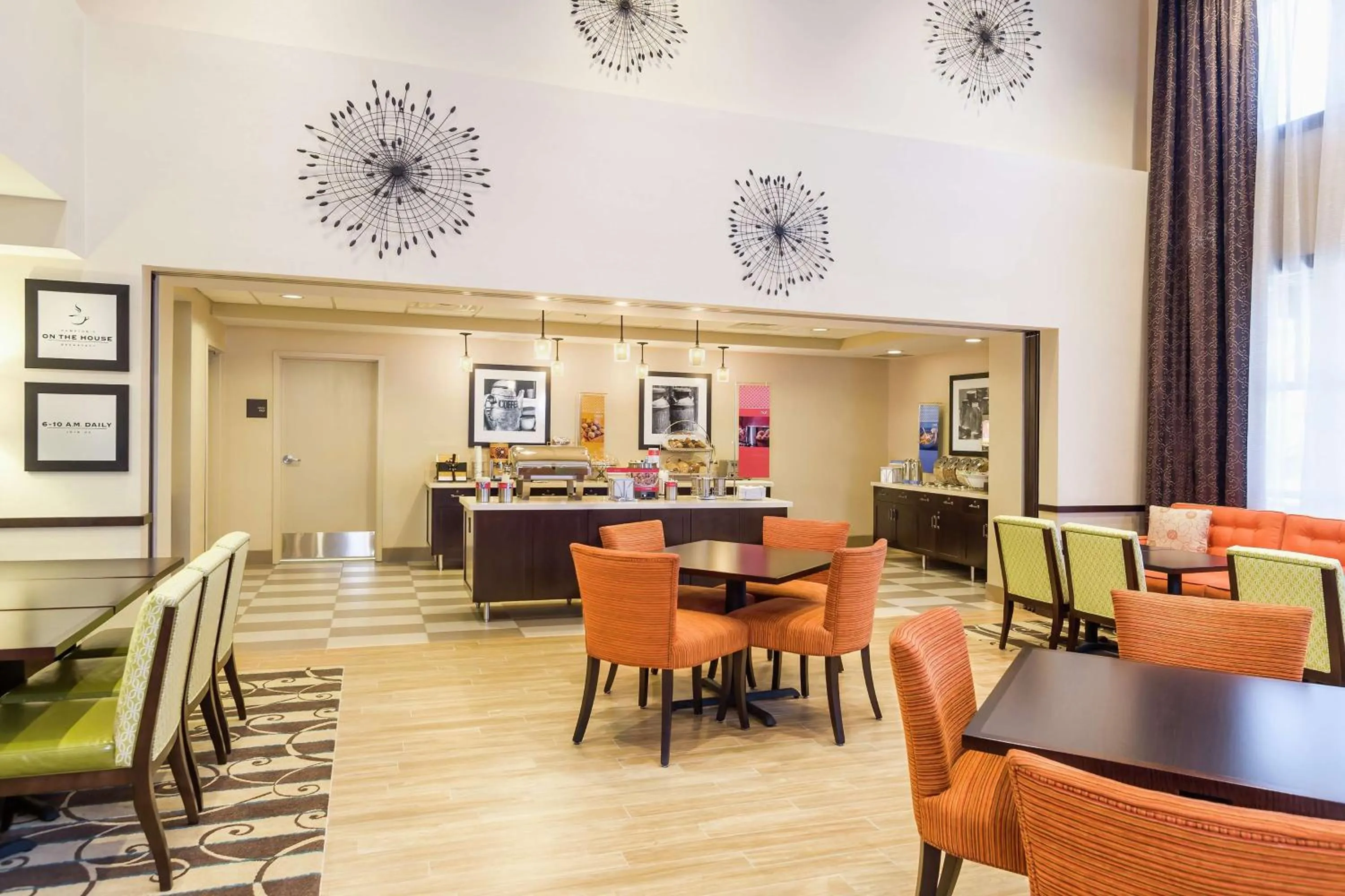Lobby or reception in Hampton Inn & Suites San Bernardino
