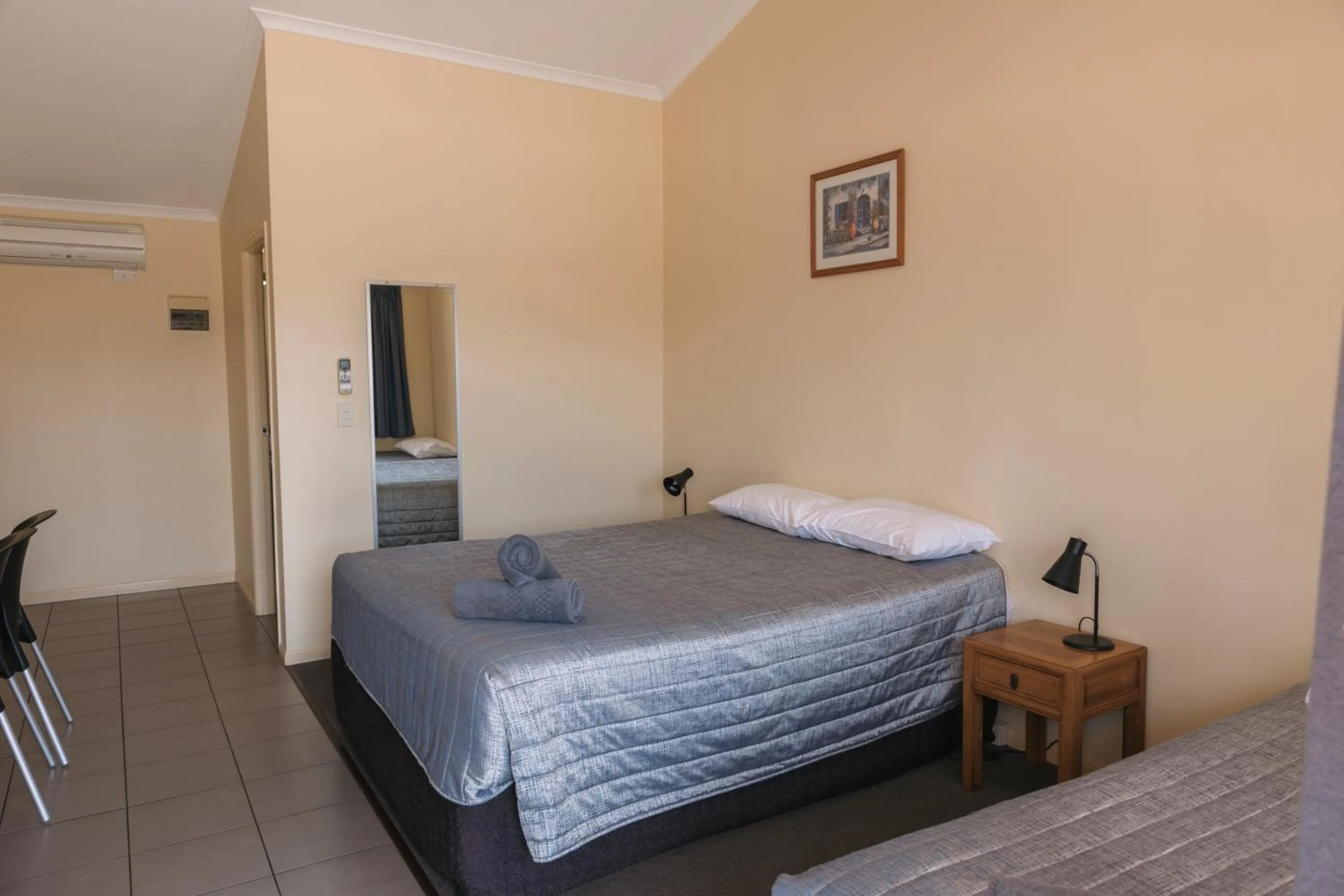 Bedroom, Bed in Moura Motel