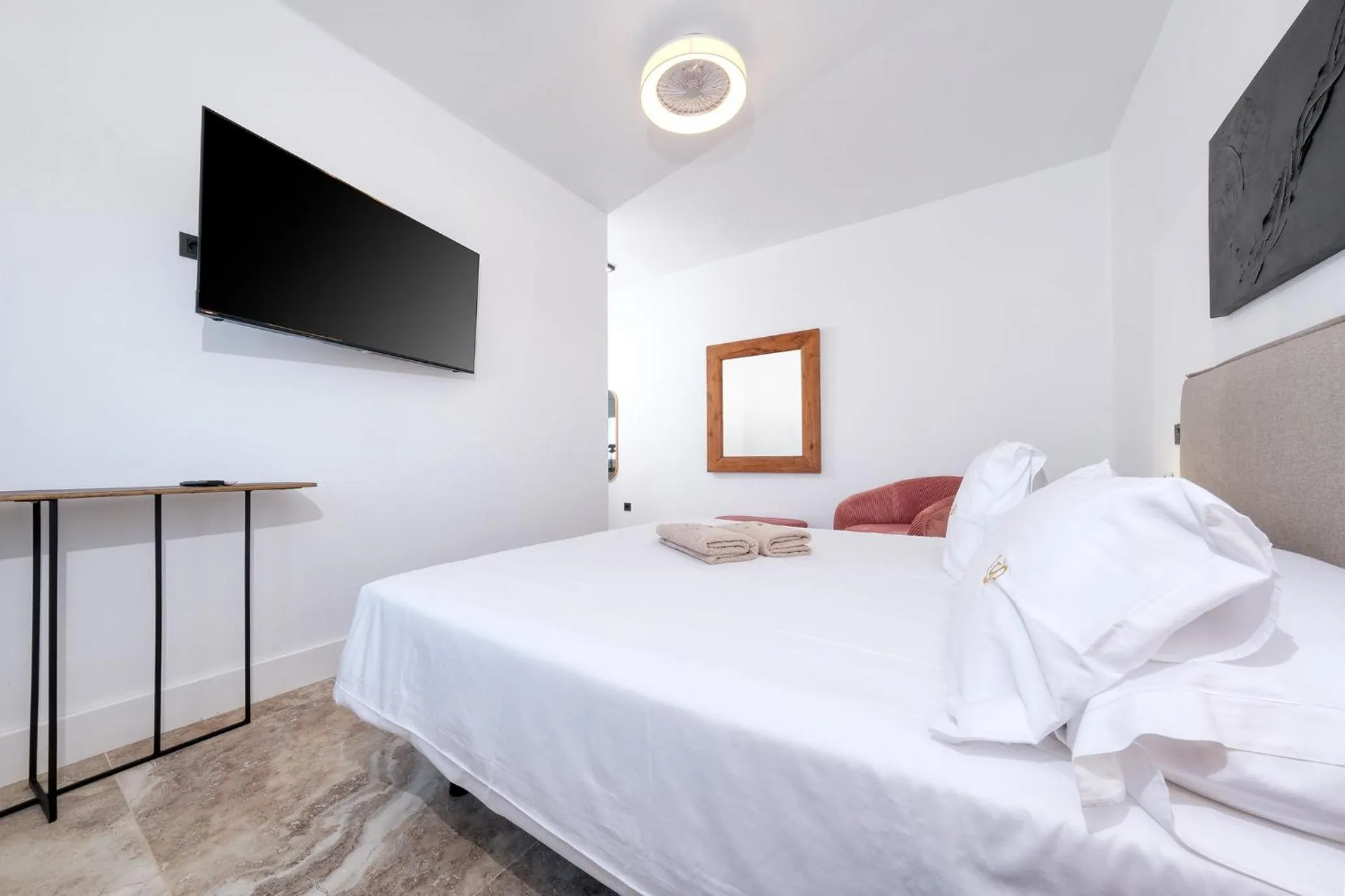 Bed in Casa Serena 10 Boutique- Adults Only-Breakfast Included