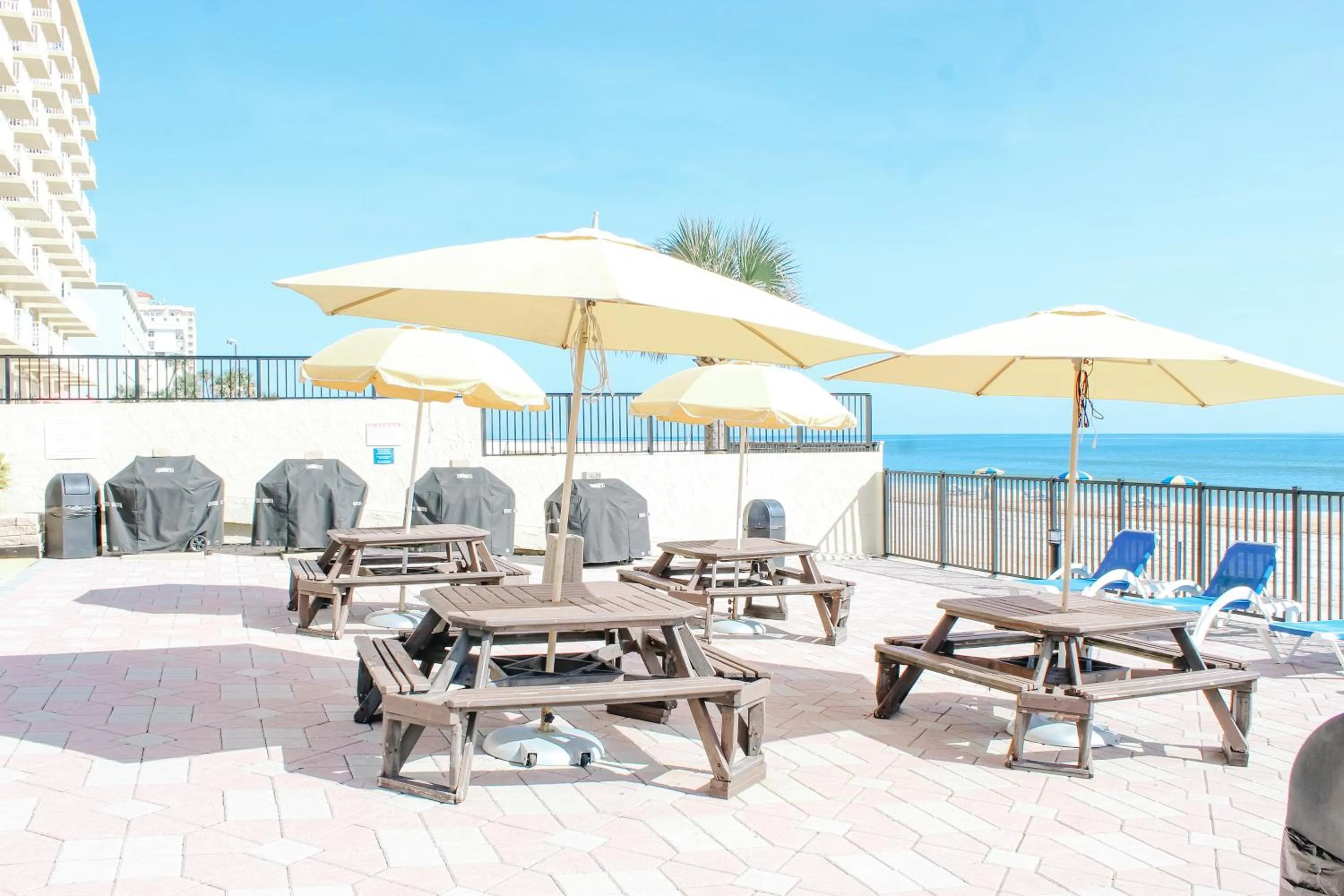 Swimming pool in Outrigger Beach Club Resort