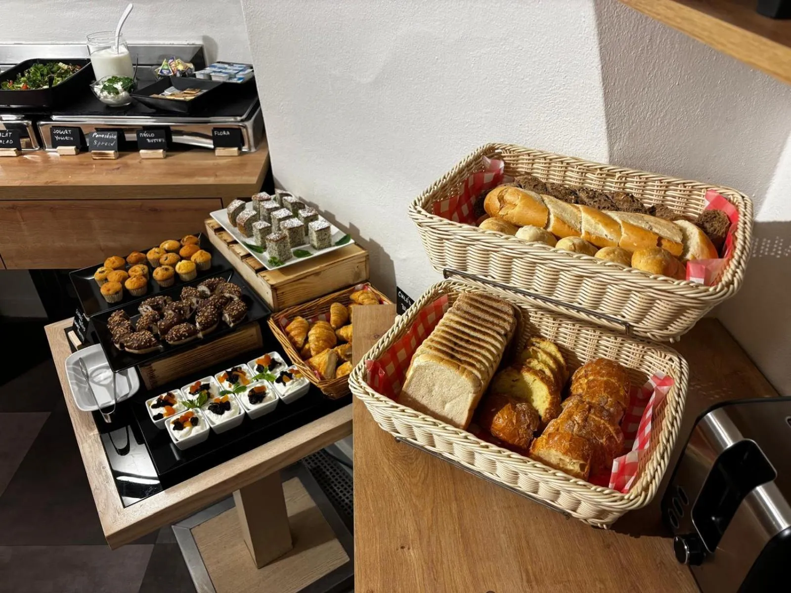 Breakfast in The Golden Wheel Hotel