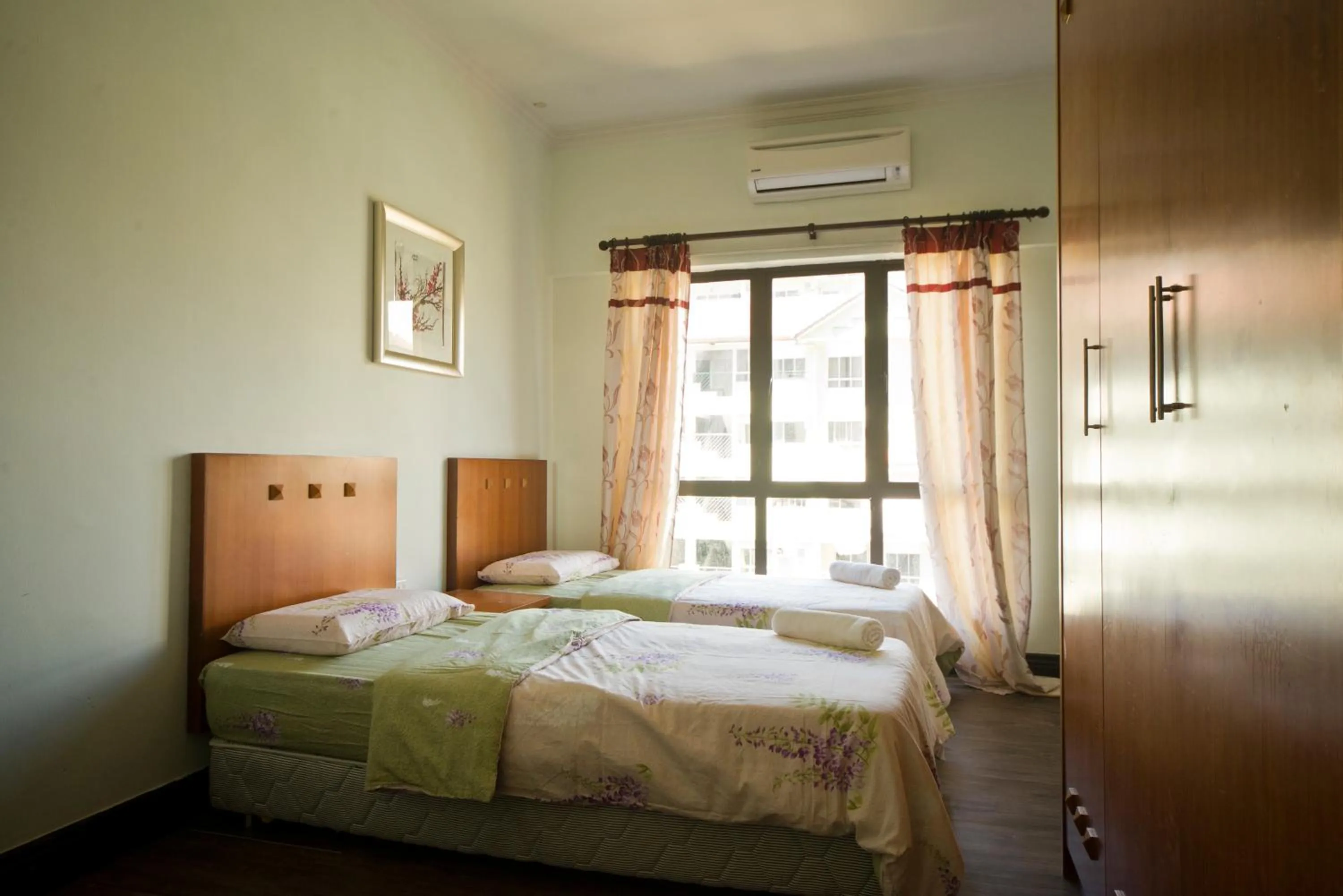 Bed in Nana Marina Court