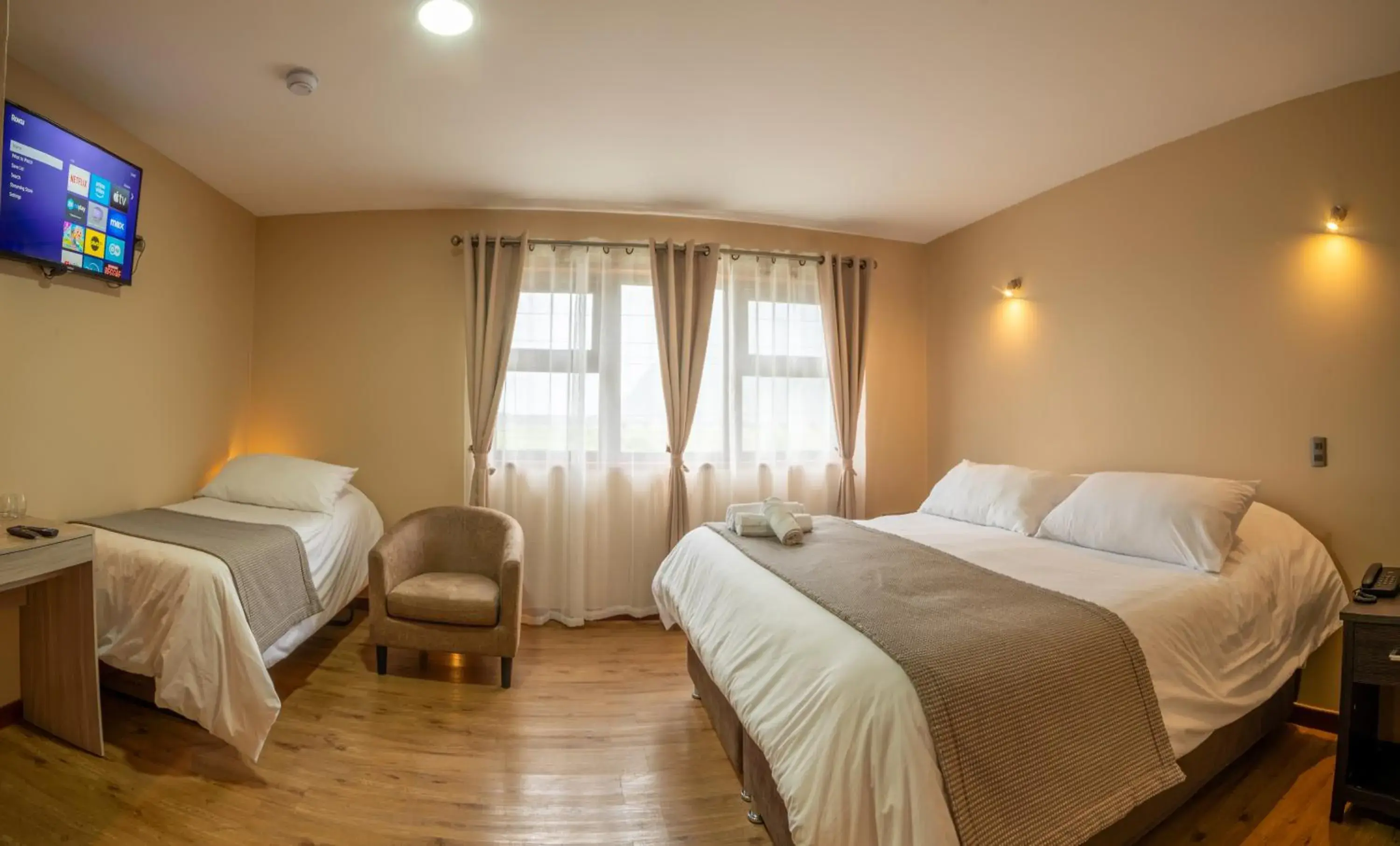 Comfort Triple Room in Gran Hotel Aysen Comfort Triple Room in Gran Hotel Aysen