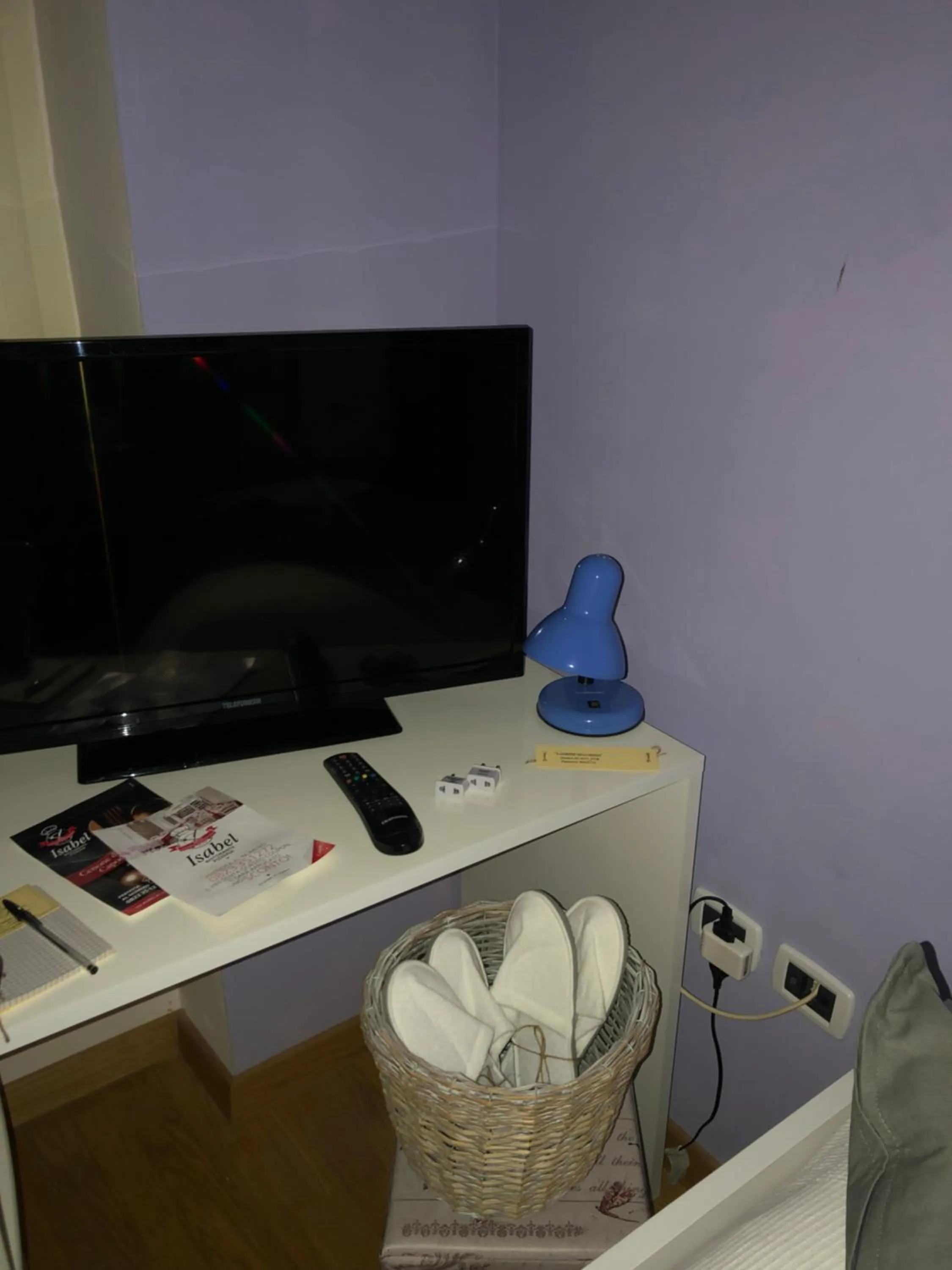 Communal lounge/ TV room in Il Giardino della Reggia