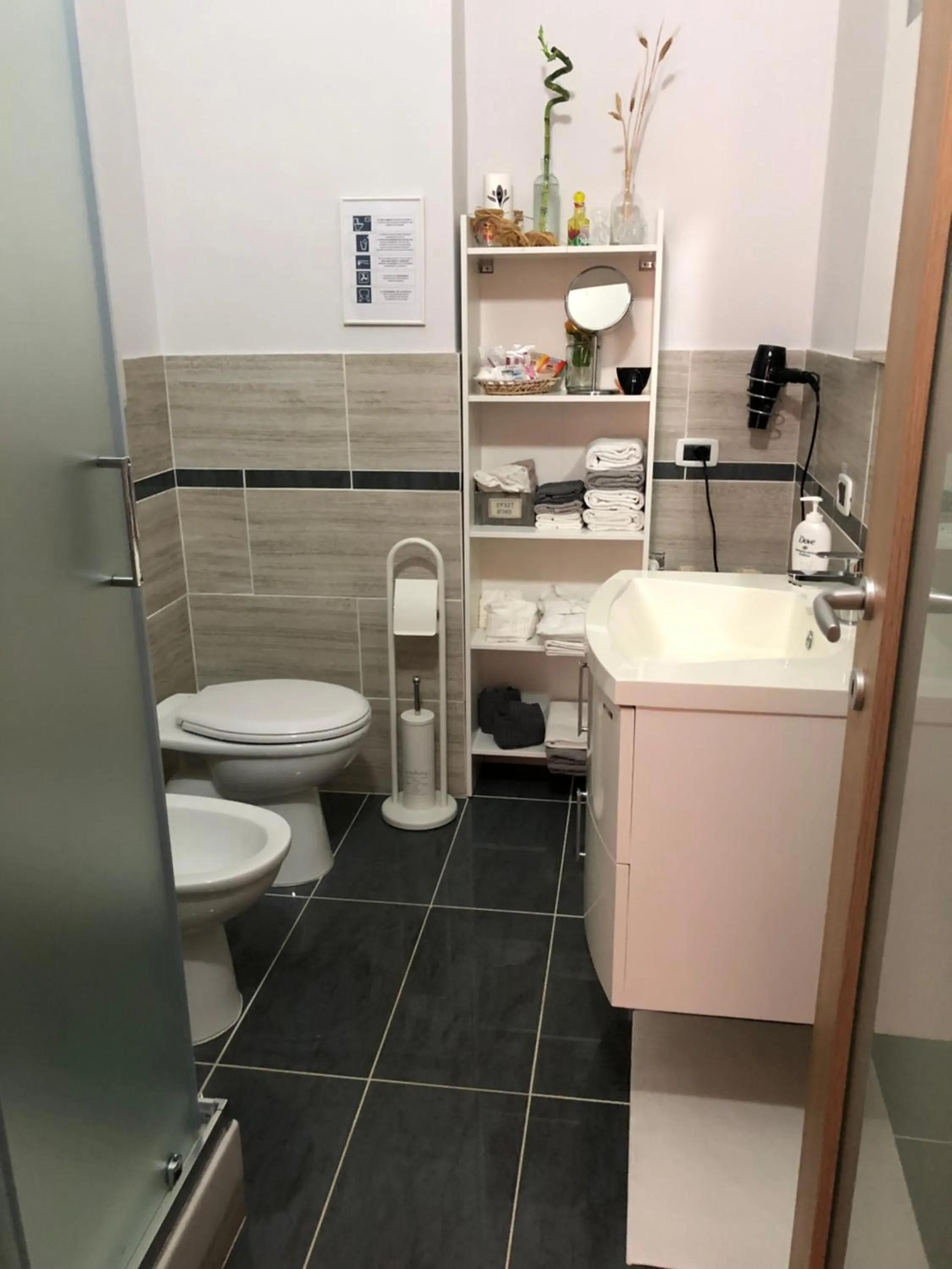 Shower in Il Giardino della Reggia