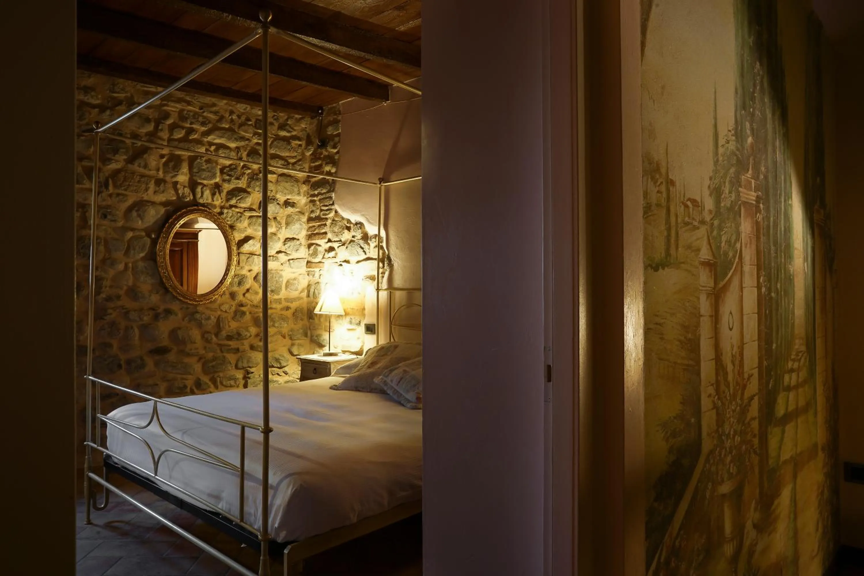 Photo of the whole room, Bed in Locanda Osteria Marascia