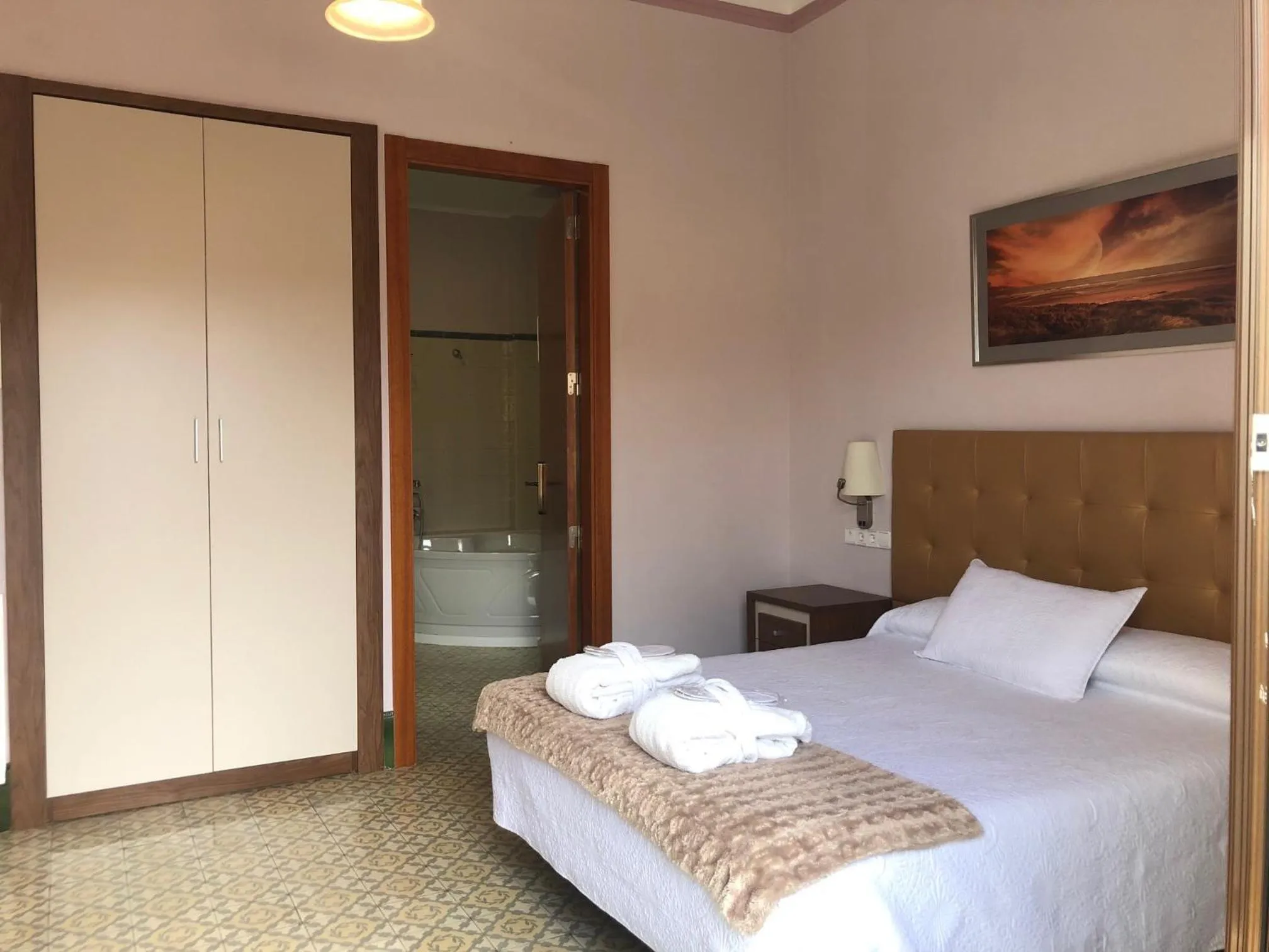 Bedroom in Llar de Capitans