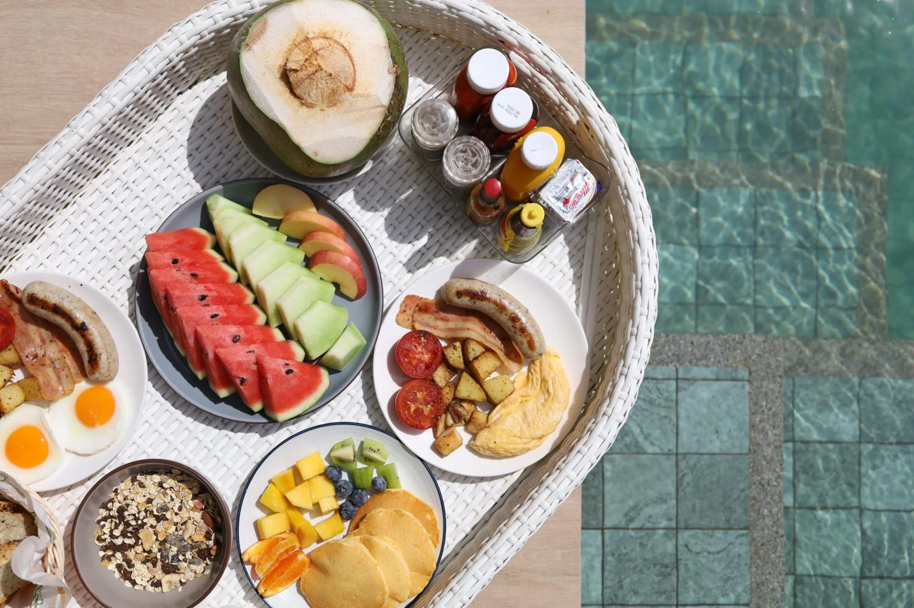 Food in AKRA Collection Layan - Hideaway Villas