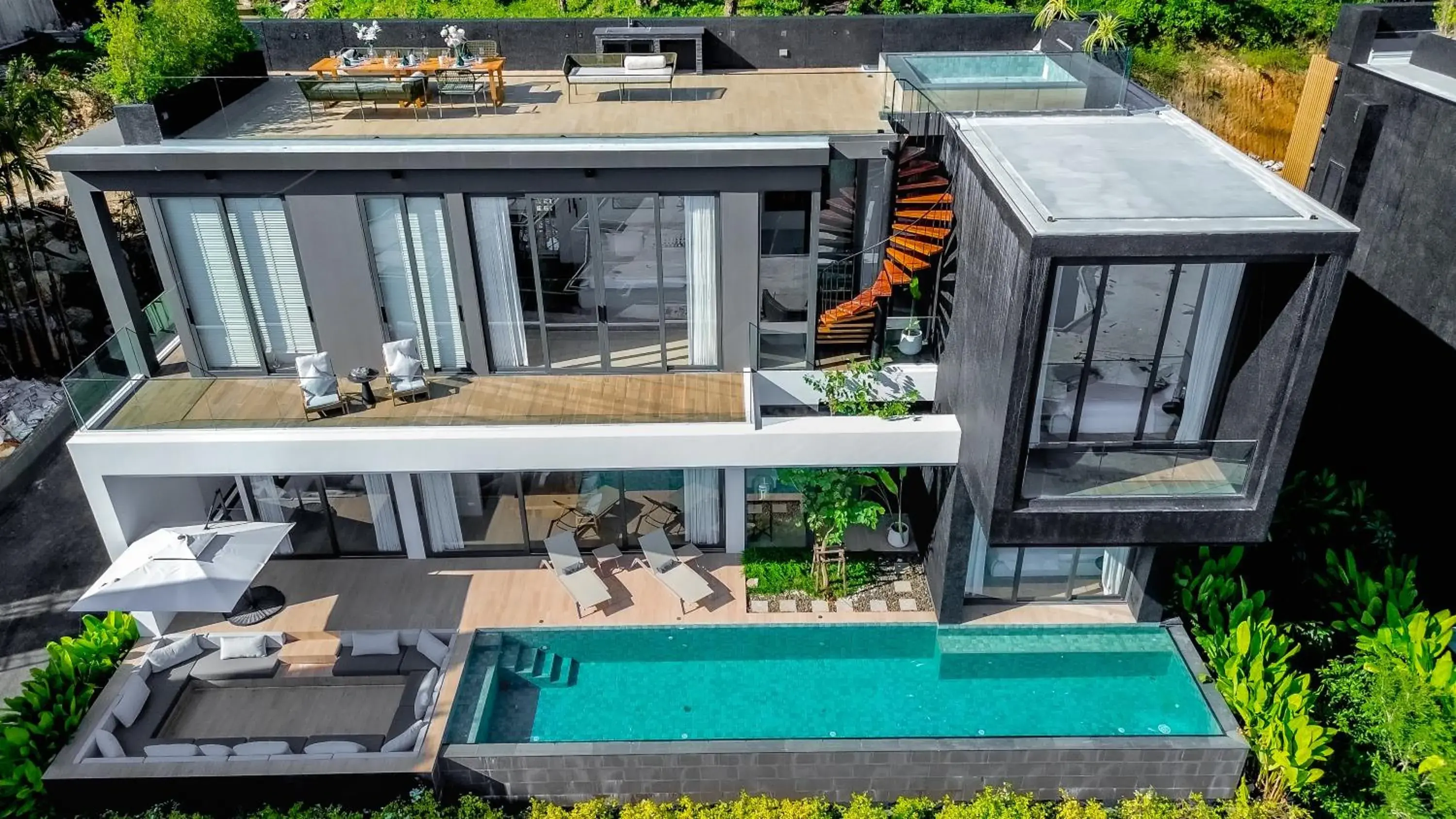 Luxury Service Villa 4-Bedroom with Private Pool in AKRA Collection Layan - Hideaway Villas Luxury Service Villa 4-Bedroom with Private Pool in AKRA Collection Layan - Hideaway Villas