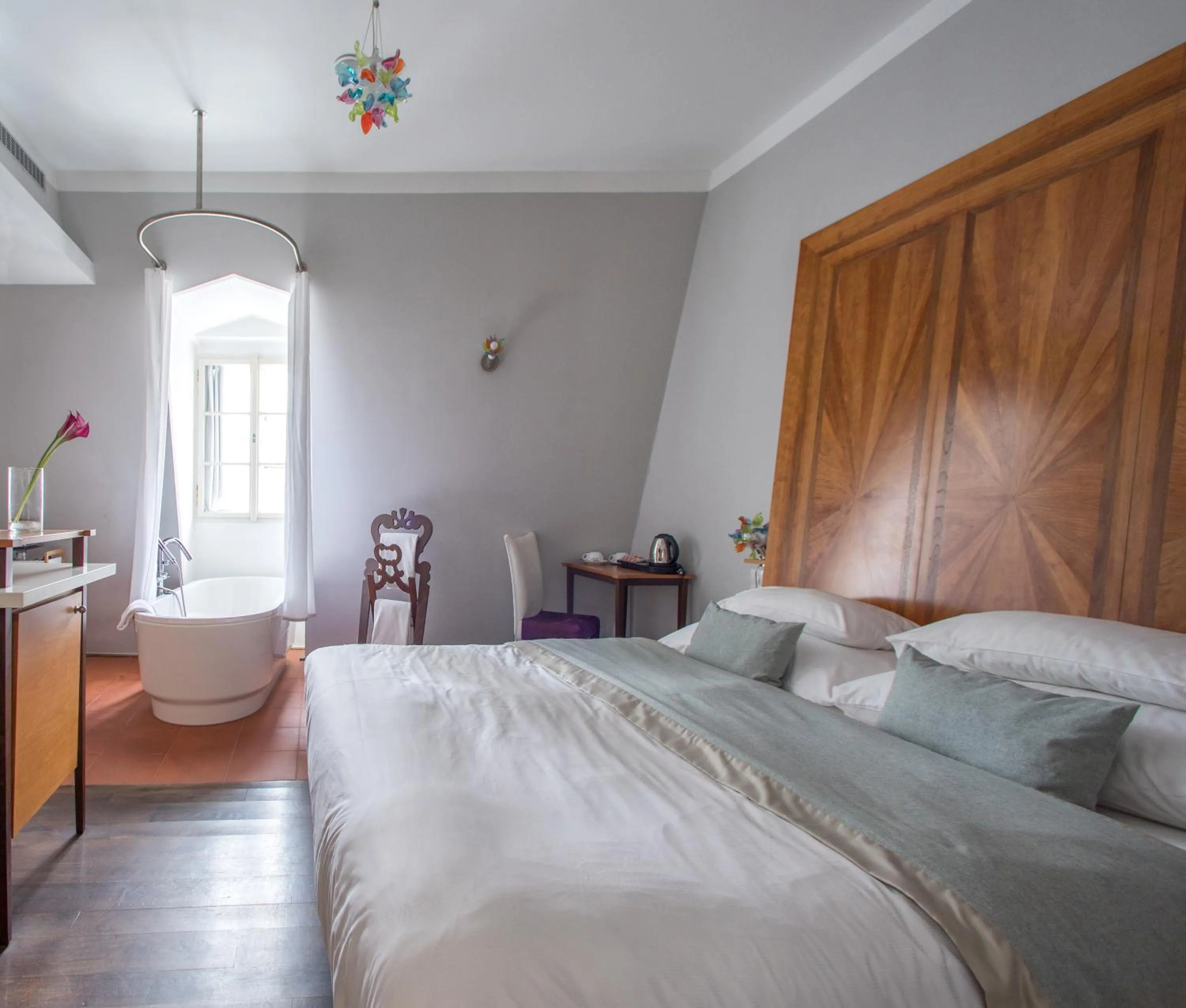 Photo of the whole room, Bed in Design Hotel Neruda