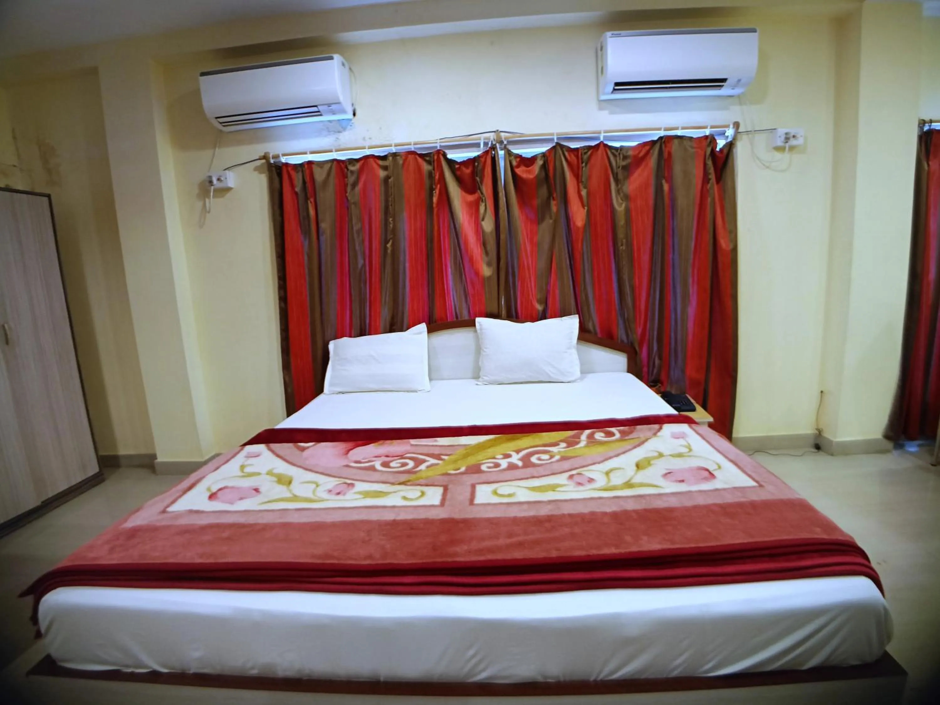 Bed in Hotel Sea Coast