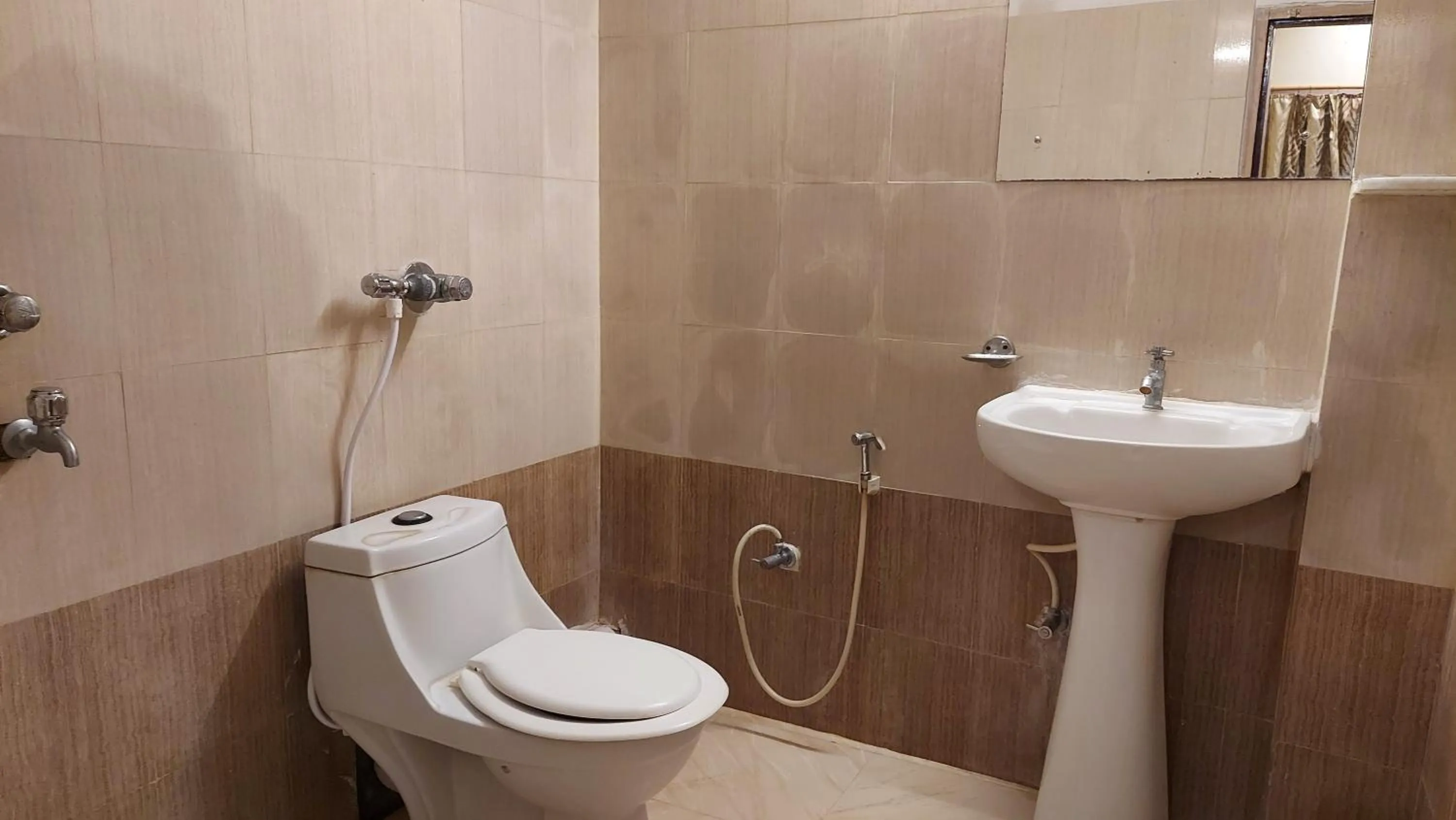 Shower in Hotel Sea Coast