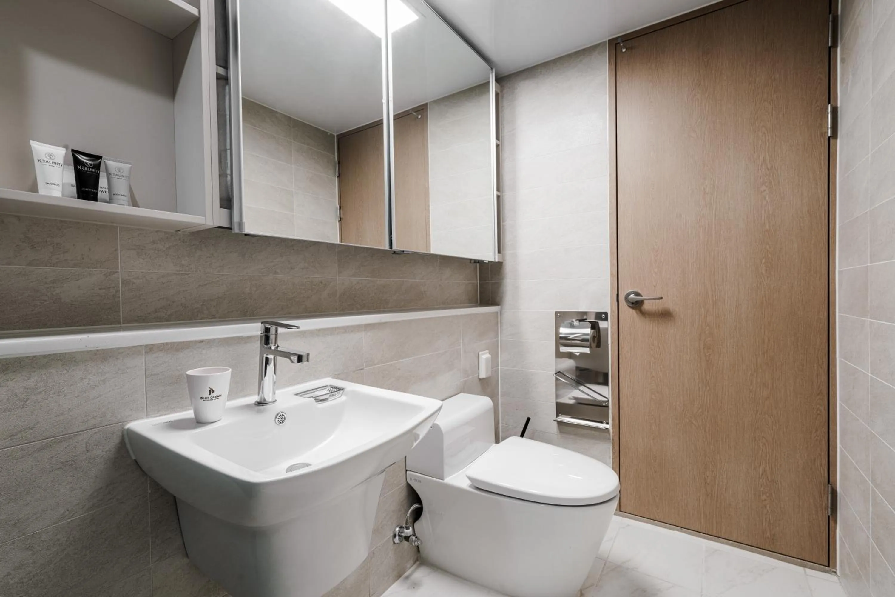 Bathroom in Blue Ocean Residence Hotel