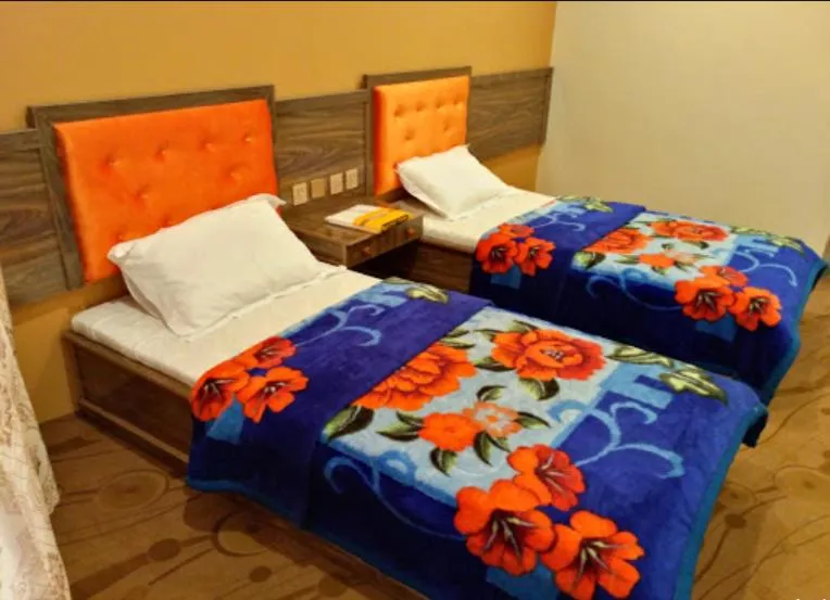 Bed in Northern Sapphire