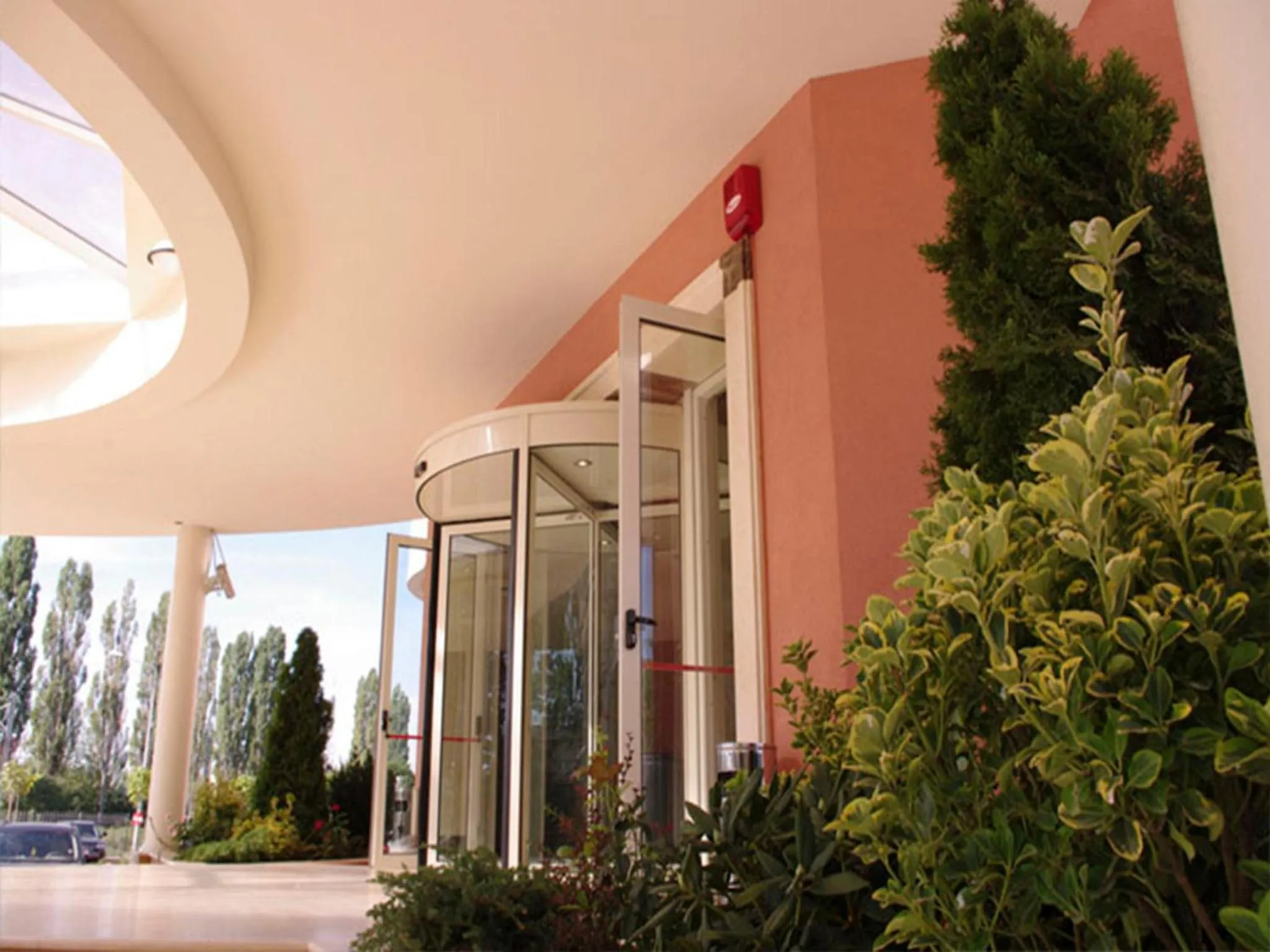 Facade/entrance in Monte Carlo Palace Rooms