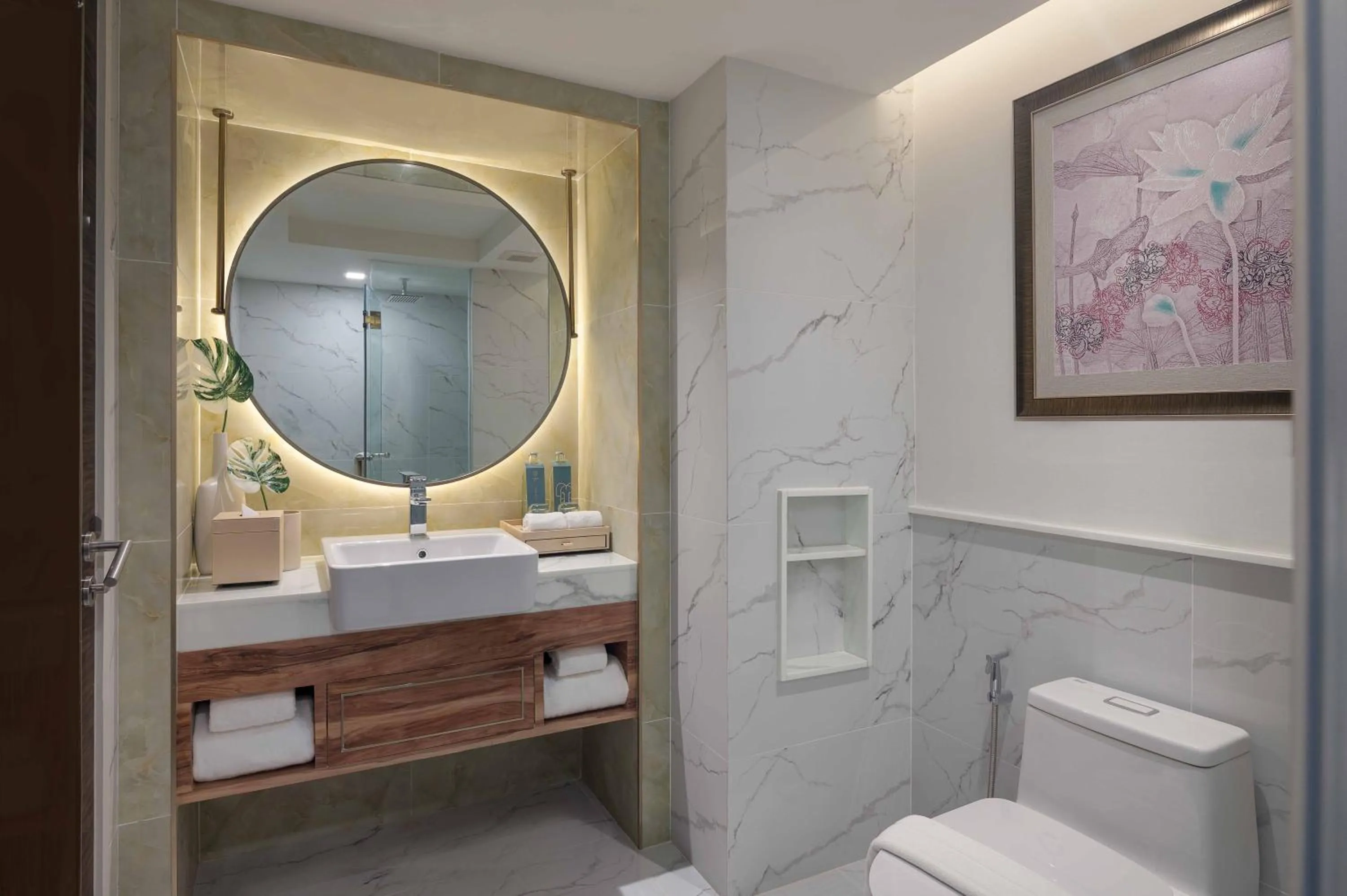 Bathroom in Aira Hotel Bangkok Sukhumvit 11