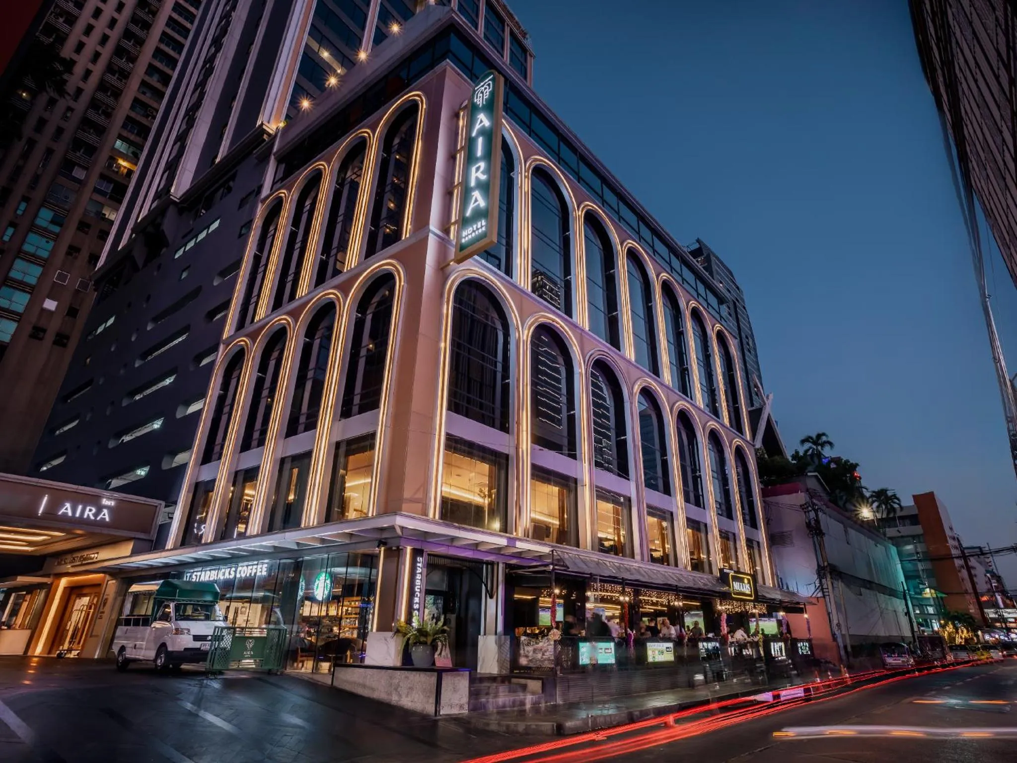 Property building in Aira Hotel Bangkok Sukhumvit 11